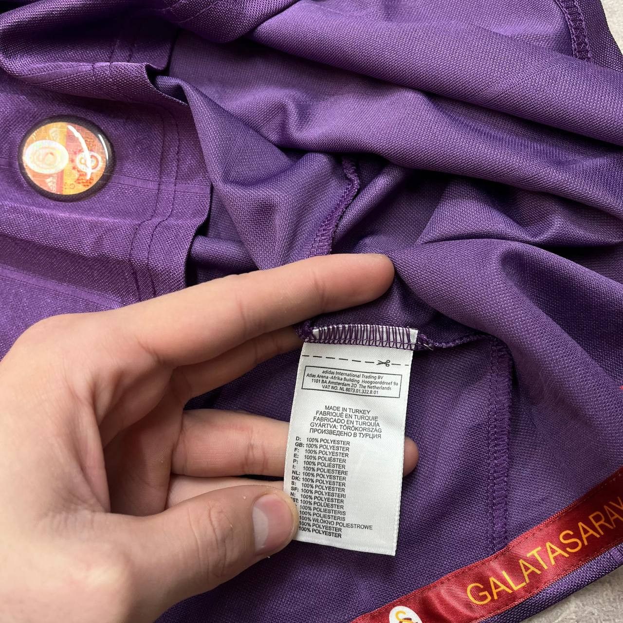 Adidas Vintage Adidas 2009/2010 Third Galatasaray Football T-ShirT Size US L / EU 52-54 / 3 - 13 Thumbnail