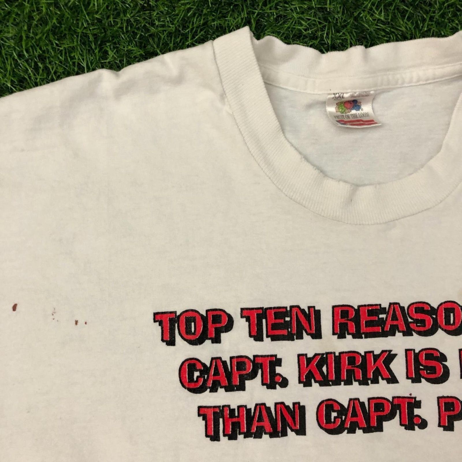 Fruit Of The Loom White ’10 Reasons’ Captain Kirk vs Capt. Picard Graphic Tee Size US XXL / EU 58 / 5 - 2 Thumbnail