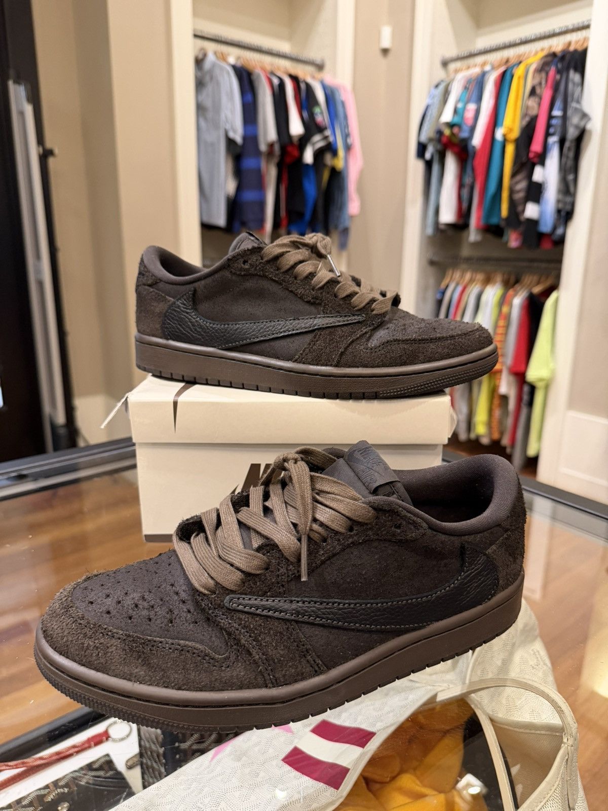 Jordan Brand × Travis Scott Travis Scott x Jordan 1 Retro low - Velvet Brown Size US 7 / EU 40 - 3 Thumbnail