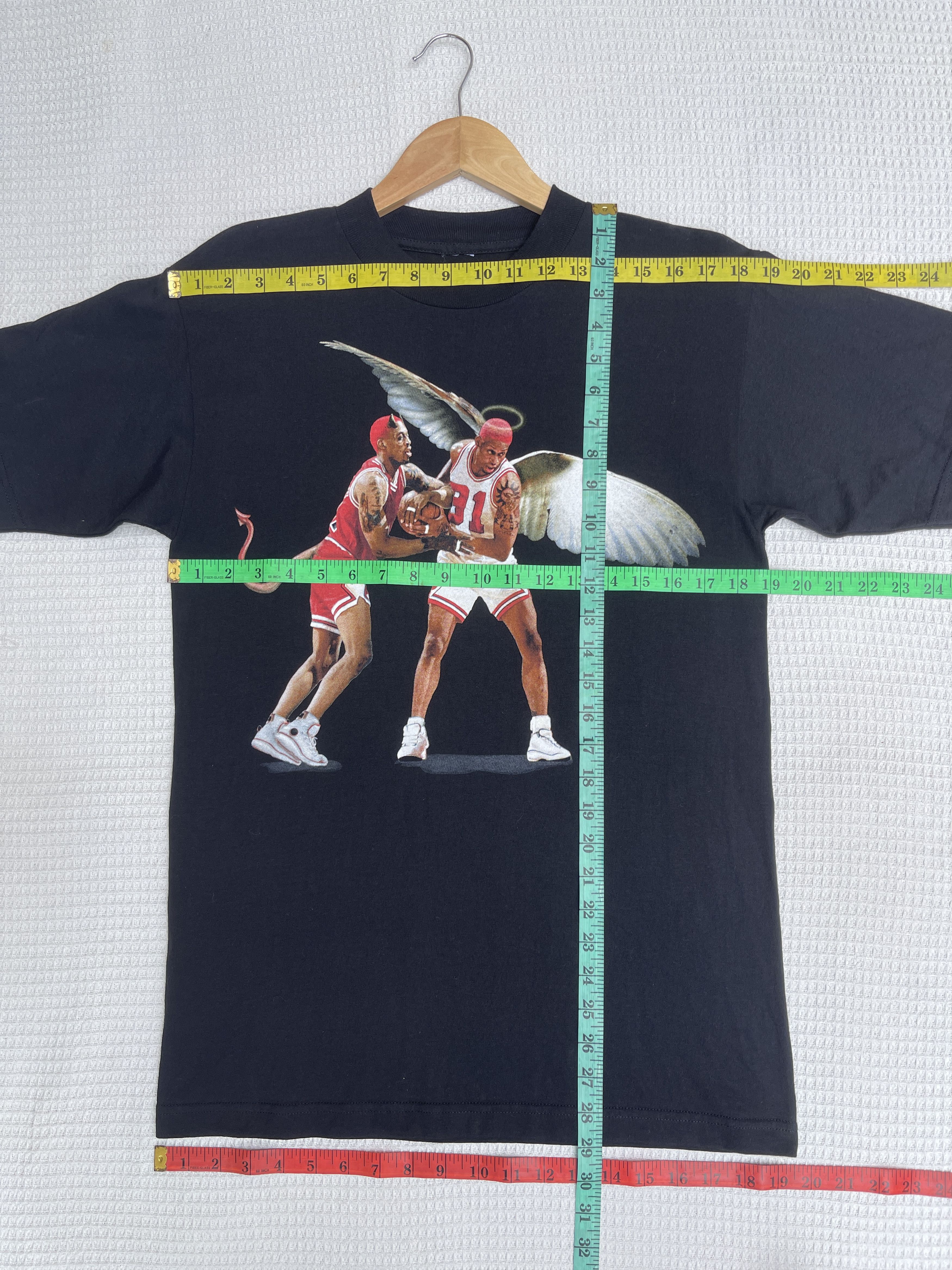 NBA Last Drop🔥Rare🔥Vintage Dennis Rodman Angel and Devil T-Shirt Size US S / EU 44-46 / 1 - 10 Thumbnail