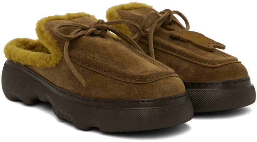 Burberry o1w1db10824 Logo-Charm Suede Mules in Tan Size US 9 / EU 42 - 5 Thumbnail