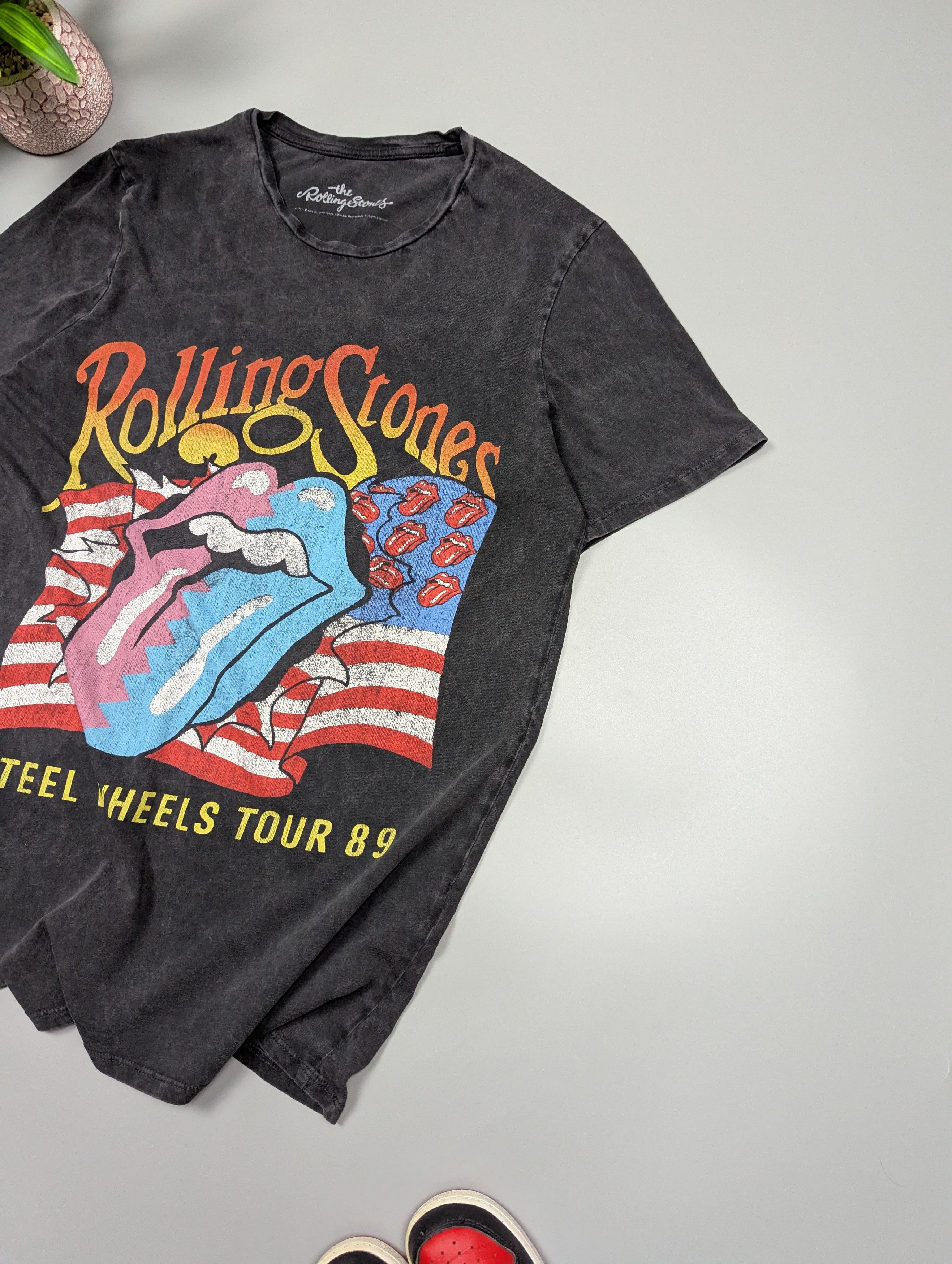 Band Tees Rolling Stones VTG 1989 Tour Tee S/M Rock Band Size US M / EU 48-50 / 2 - 3 Thumbnail