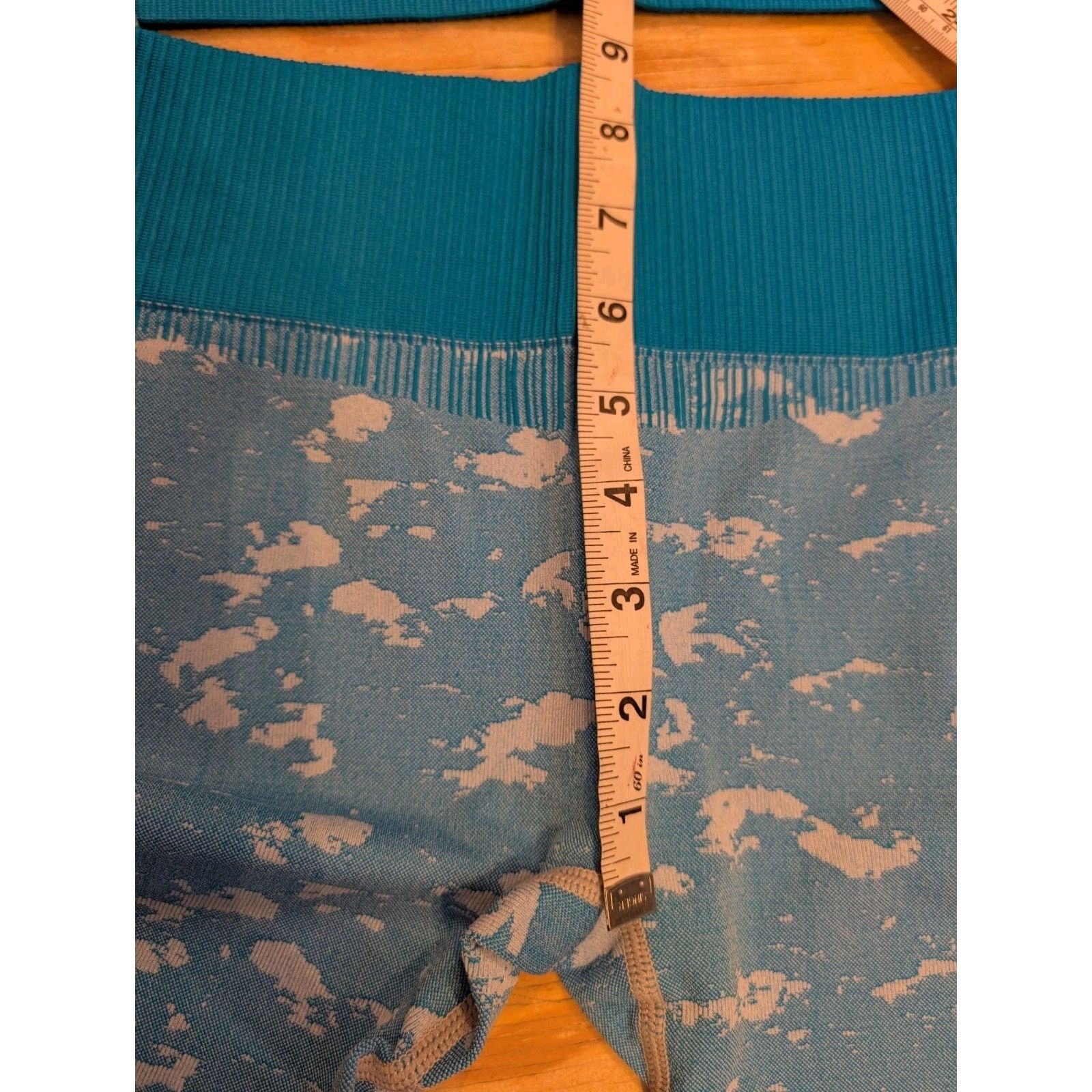 The Unbranded Brand Women's SM Athletic Pant/Top Set Blue/White Cloud Print NWOT Size 27" / US 4 / IT 40 - 5 Thumbnail