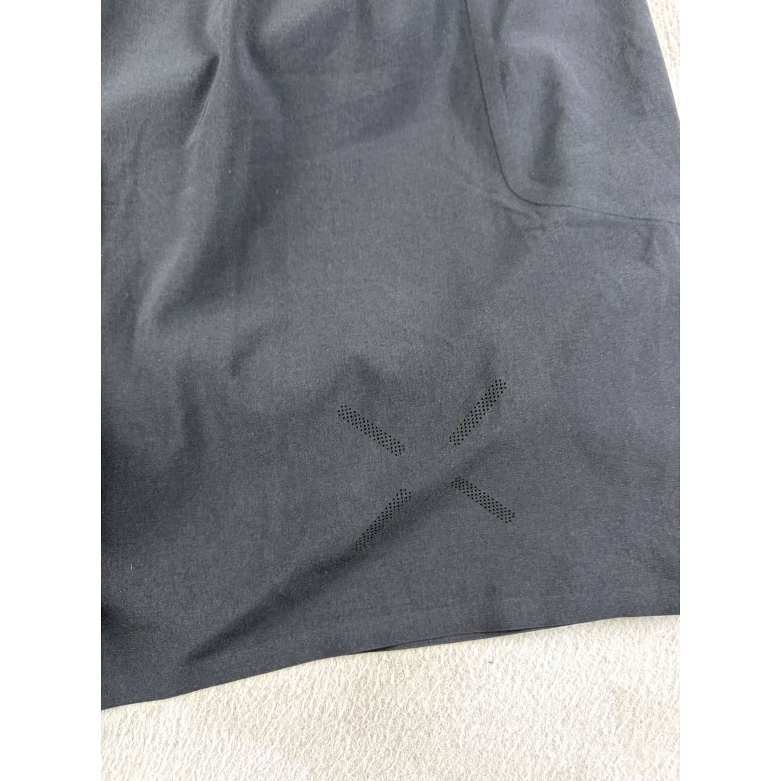 Ten Thousand Ten Thousand Session Shorts Men’s Size M Black 7" Inseam Camouflage Athletic Polyester Blend Adjustable Waist Breathable Liner Size US 31 - 5 Thumbnail