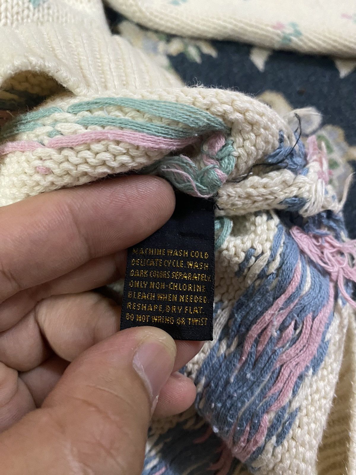 Eddie Bauer Vintage Eddie Bauer Duckling Knitwear Size US L / EU 52-54 / 3 - 11 Thumbnail