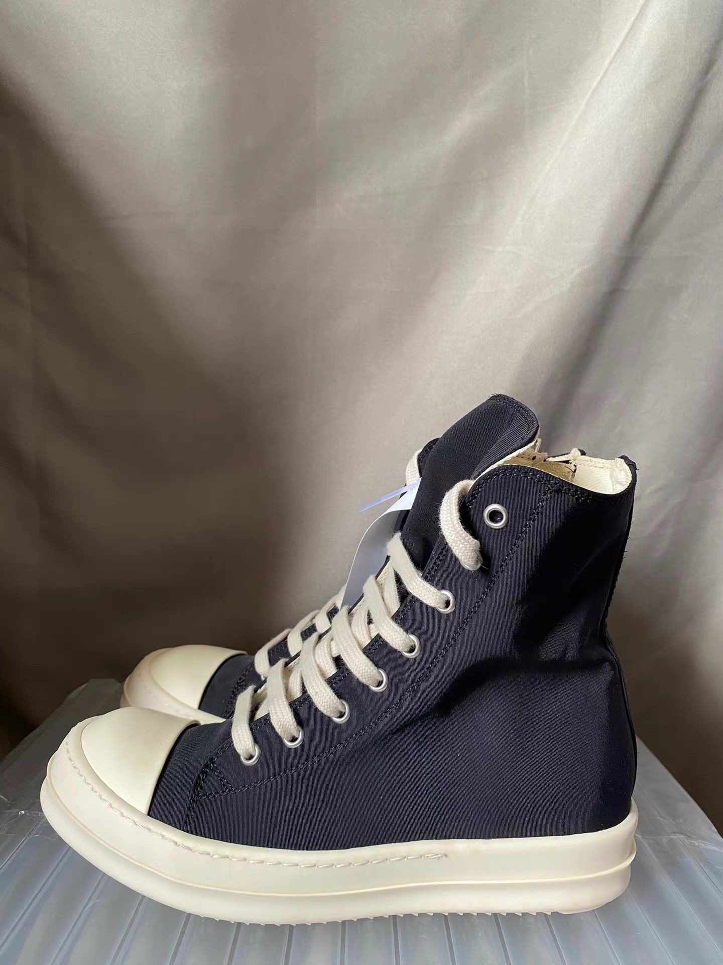 Rick Owens Rick Owens DRKSHDW Satin Jumbo Low Size US 7 / IT 37 - 1 Thumbnail