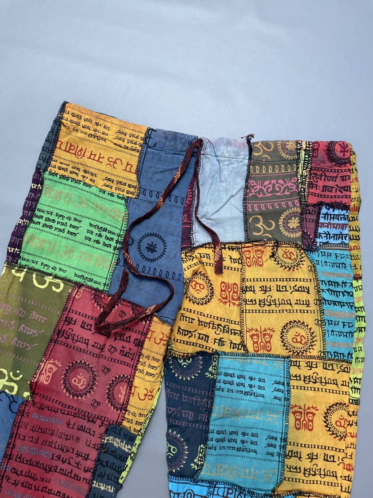 Vintage Vintage Hippie Patchwork Pants Size US 30 / EU 46 - 2 Thumbnail