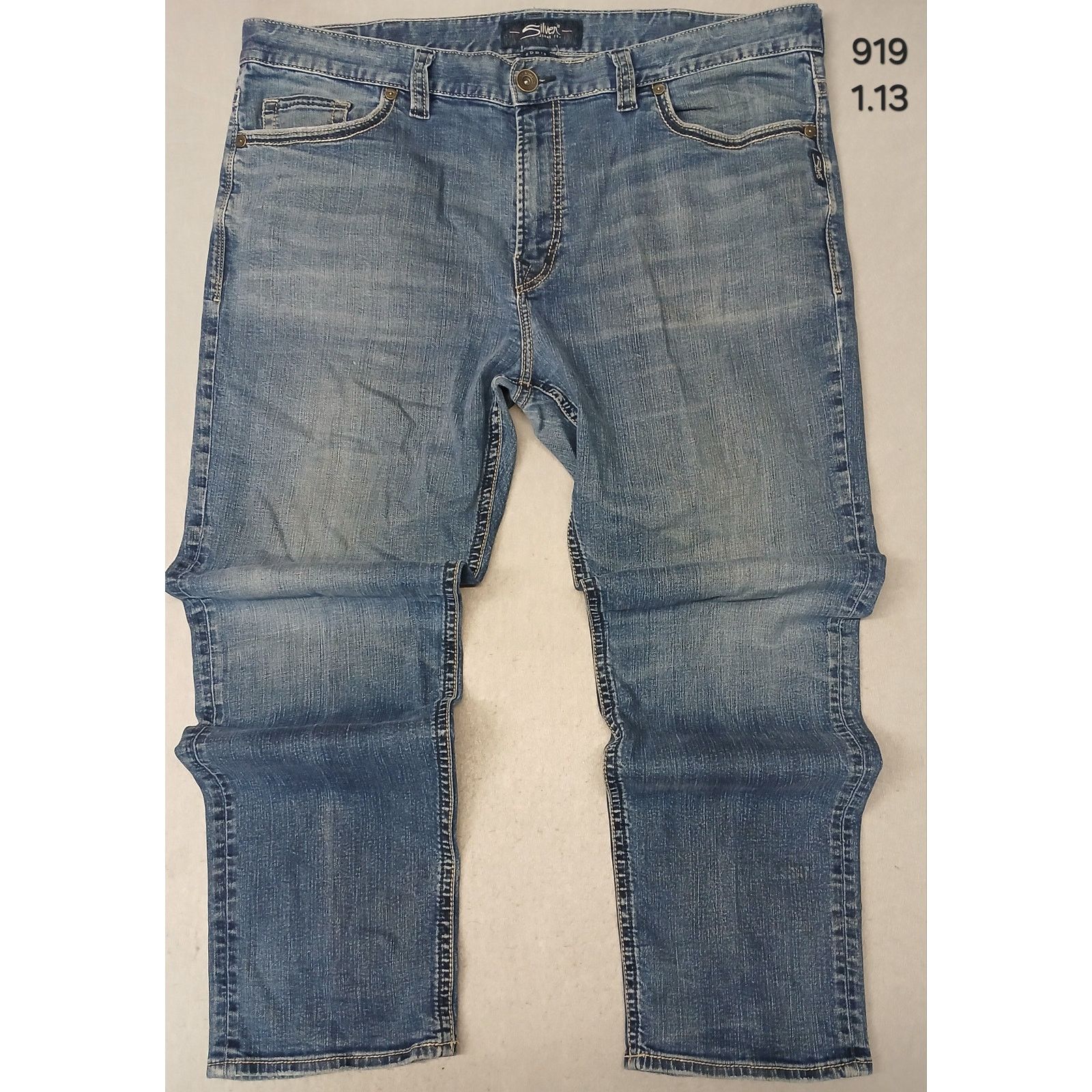 Other Silver Eddie (44x34) Men's Straight Leg Blue Denim Jeans Size US 44 / EU 60 - 1 Thumbnail