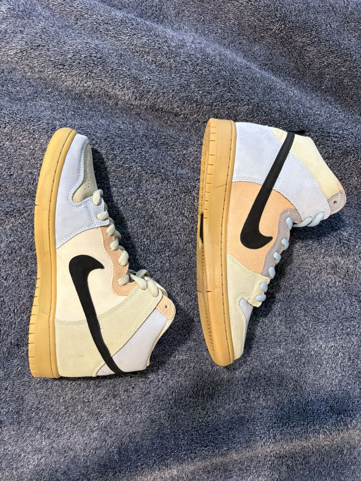 Nike Nike SB Dunk High Easter Spectrum Size US 9.5 / EU 42-43 - 4 Thumbnail