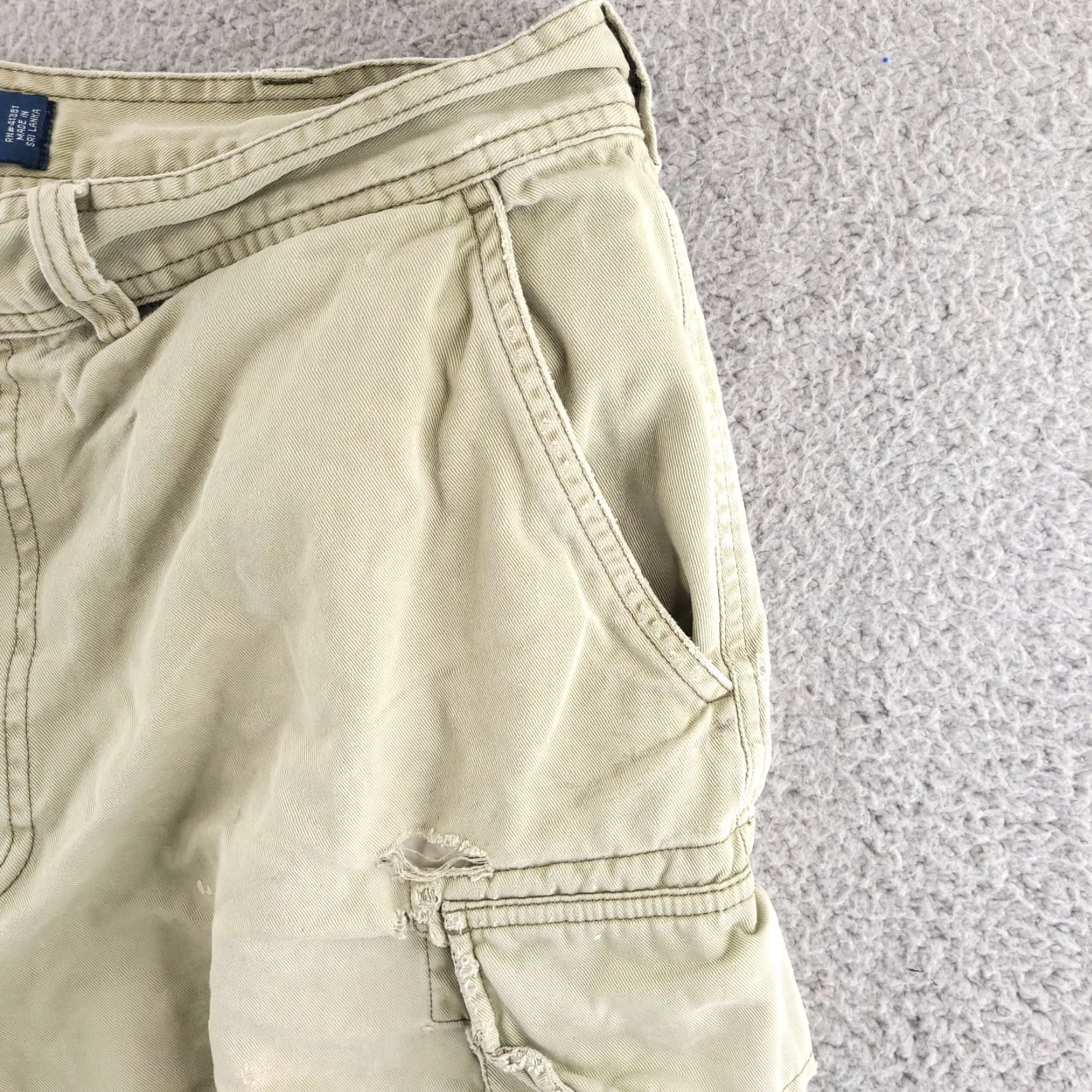 Polo Ralph Lauren VINTAGE Polo Ralph Lauren Cargo Shorts Mens 35 Mint Green Distressed Baggy Cotton Solid 90s Mens Size US S / EU 44-46 / 1 - 5 Thumbnail