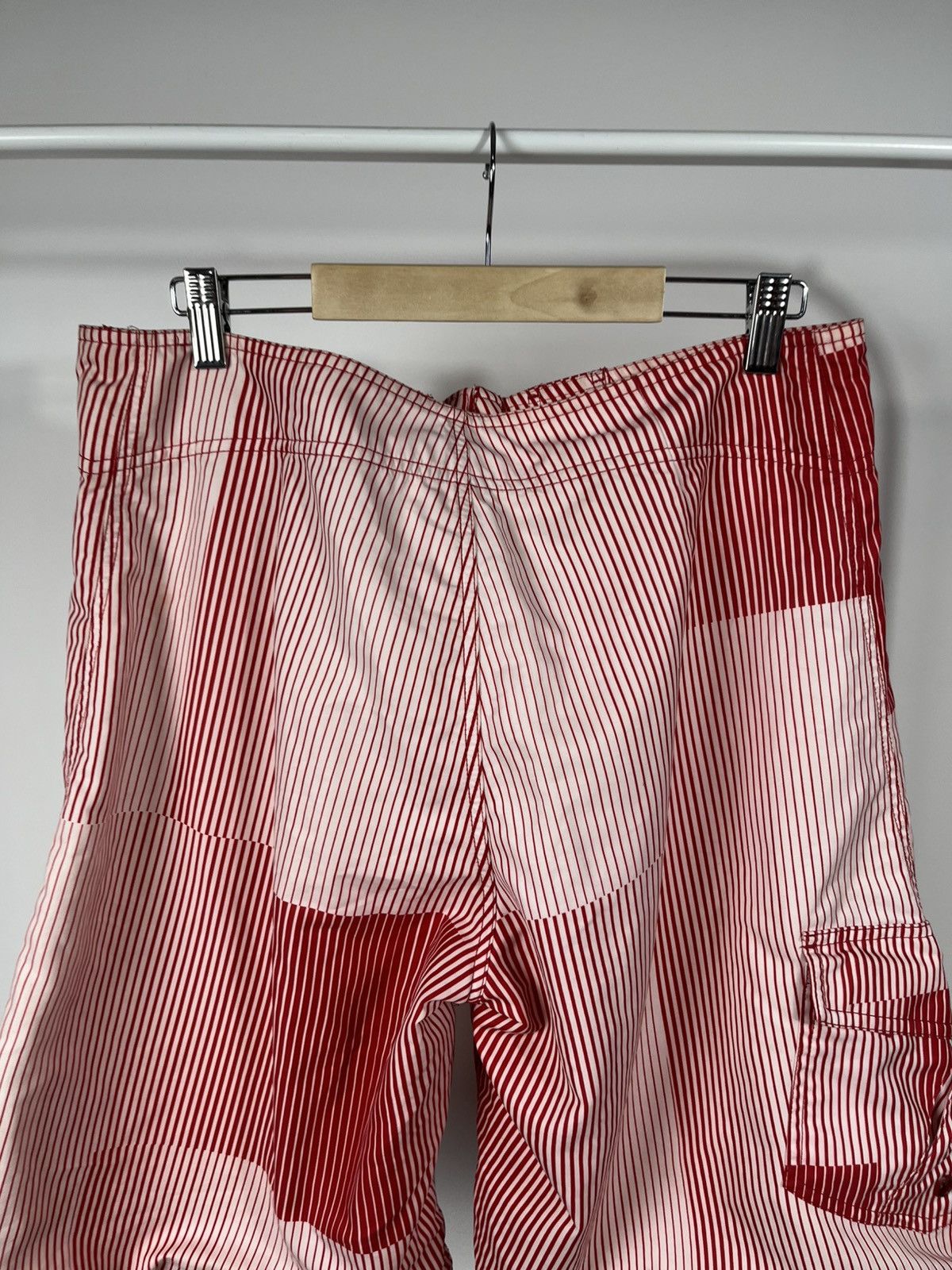 O'Neill O’Neill Red White Striped Board Shorts Size 32 Size US 32 / EU 48 - 12 Thumbnail