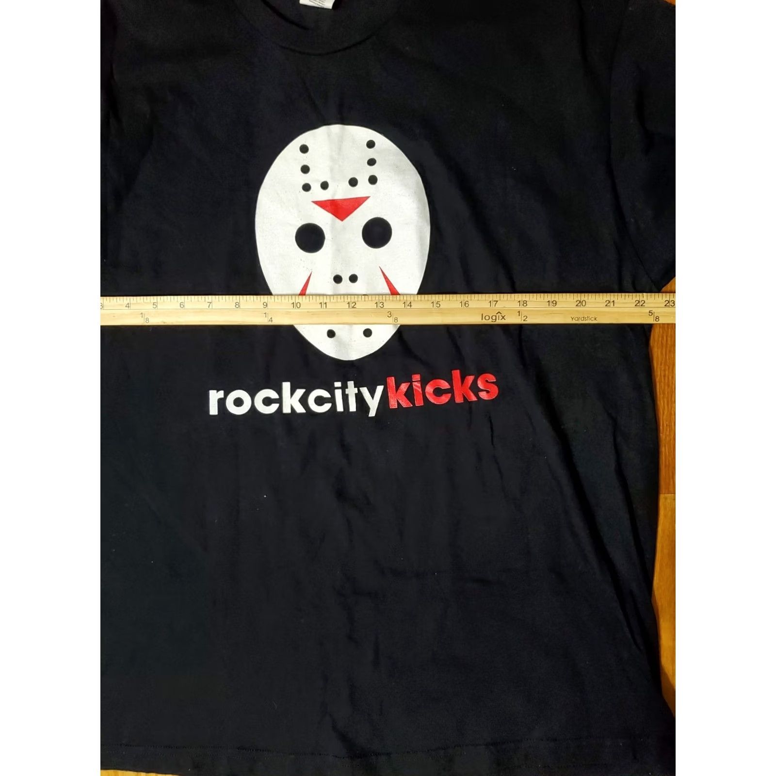Gildan VINTAGE? Rock City Kicks Jason Hockey Mask T Shirt XL Cotton Crew Neck Black Tee Size US XL / EU 56 / 4 - 7 Thumbnail