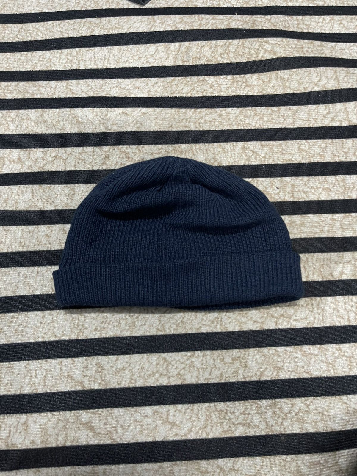Quiksilver VINTAGE Y2K QUICKSILVER BEANIE HAT SMALL LOGO Size ONE SIZE - 2 Thumbnail