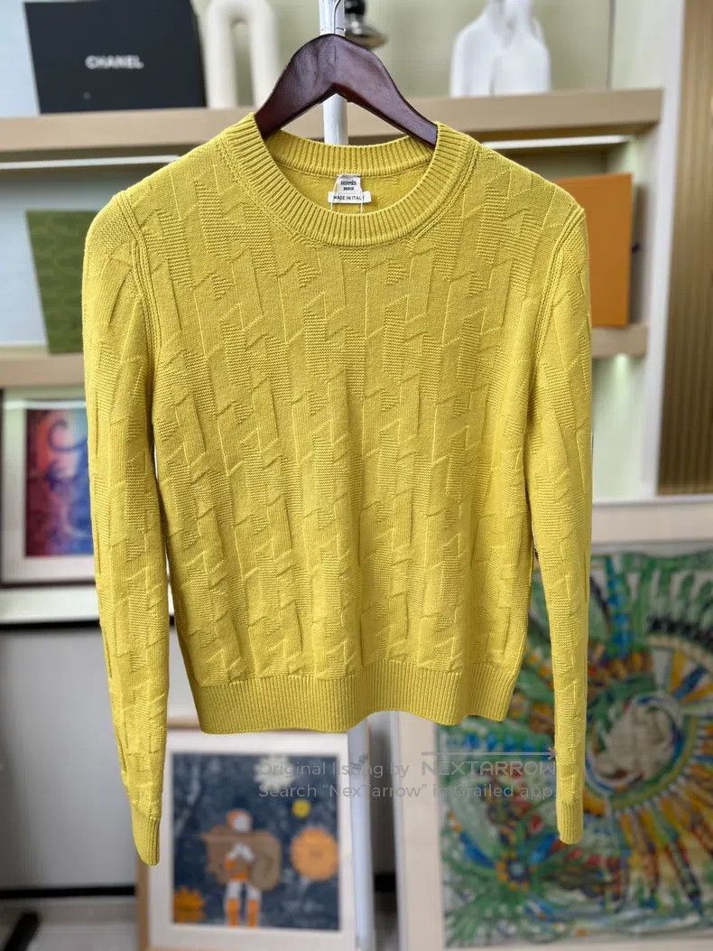 Hermes Hermes Ginger Yellow Crew Neck Knit Wool Sweater Size S / US 4 / IT 40 - 1 Thumbnail