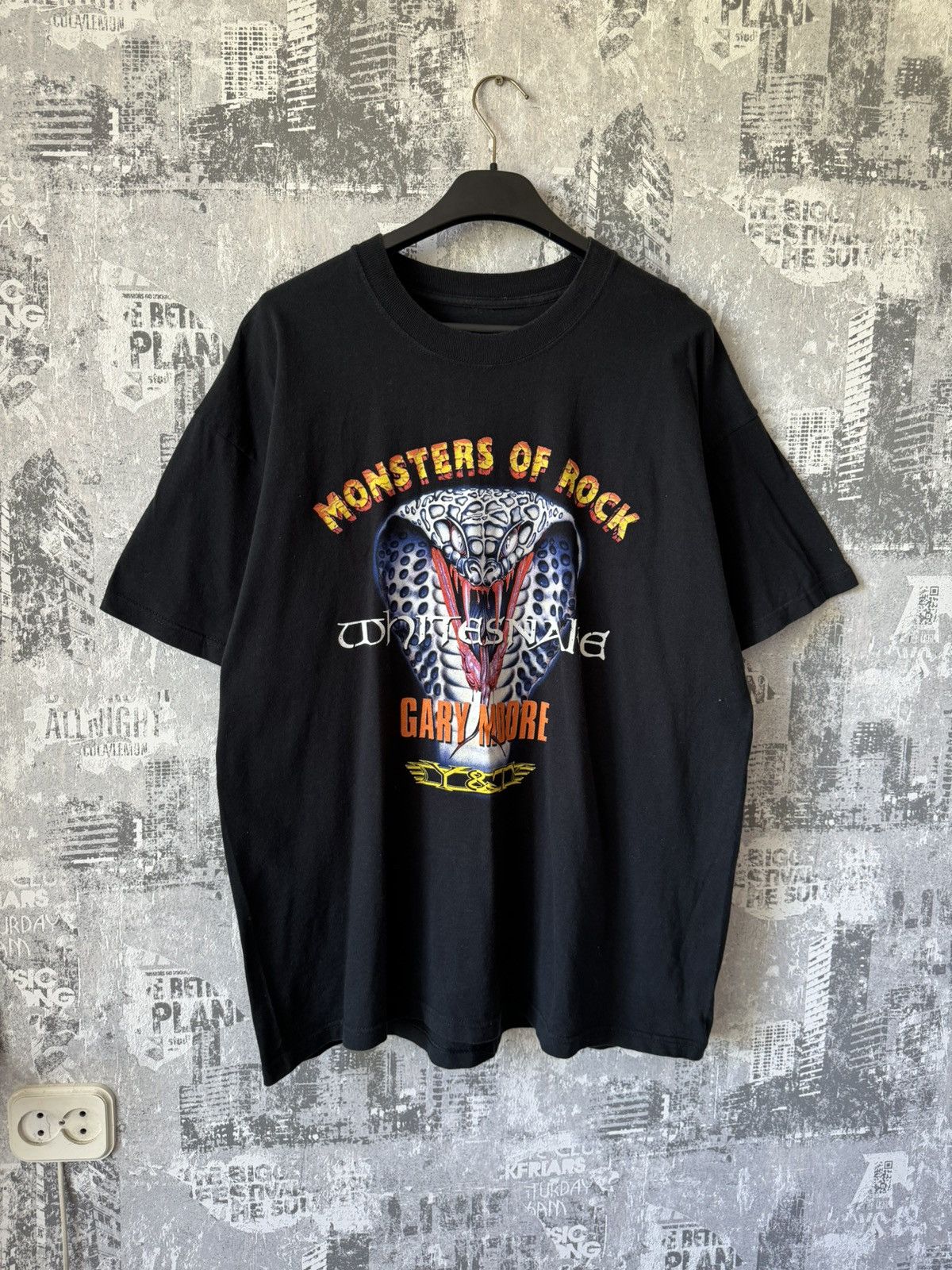 Band Tees Vintage Monsters of Rock T-Shirt Size US XL / EU 56 / 4 - 2 Thumbnail