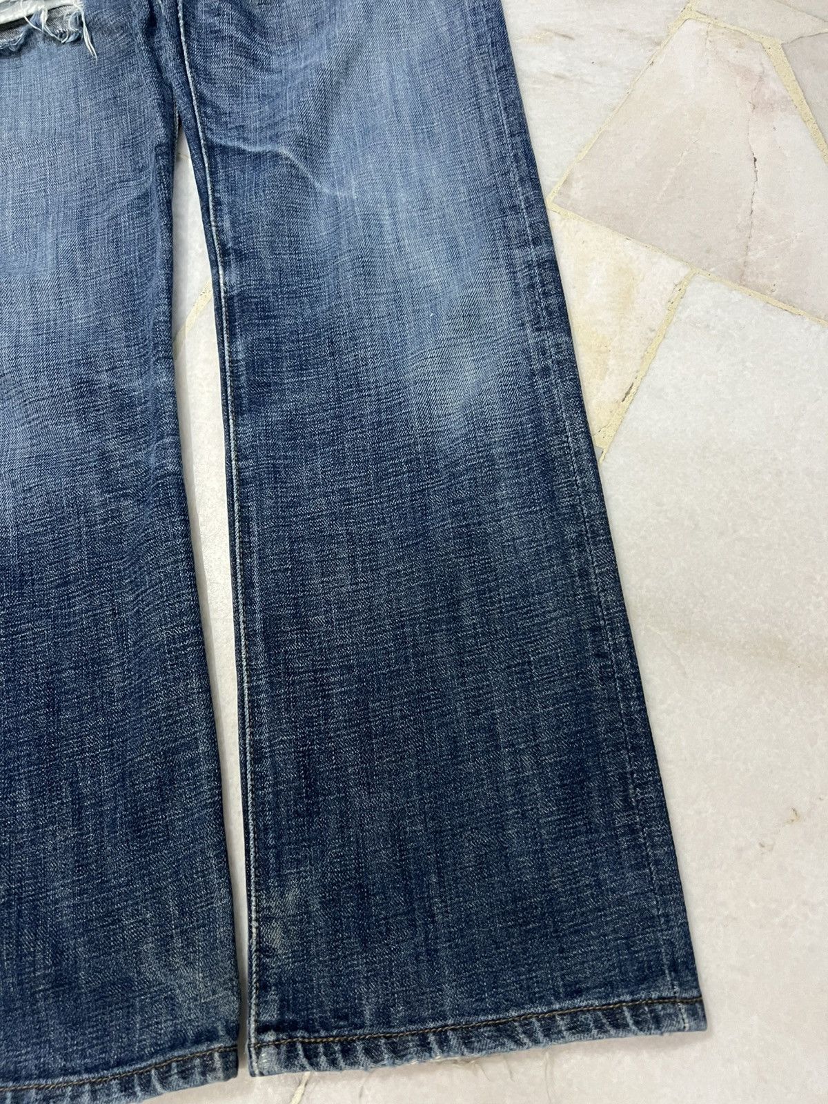 Levi's × Levi's Vintage Clothing 💥Rare 90’s style Levis 501 Kurt Corbain Distress Washed Jean Size US 31 - 5 Thumbnail