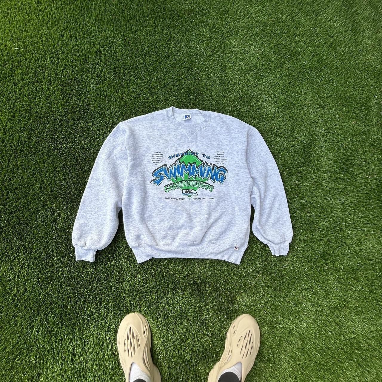 Russell Athletic Russell Athletic graphic Grey and Blue Sweatshirt Size US L / EU 52-54 / 3 - 1 Thumbnail