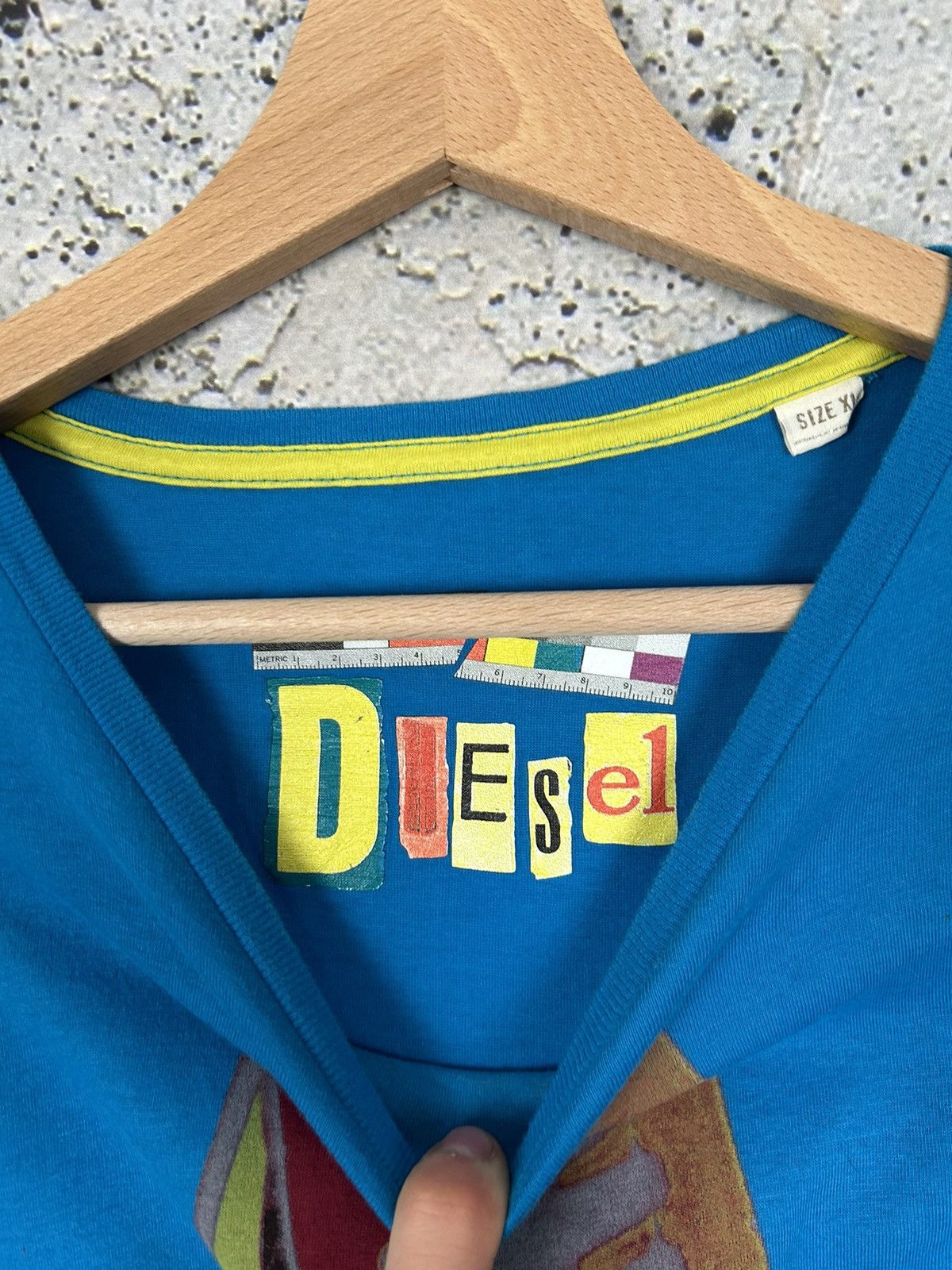 Diesel Vintage Diesel Y2K 00s Graphic Tee Cards Retro Hype Size US XL / EU 56 / 4 - 4 Thumbnail