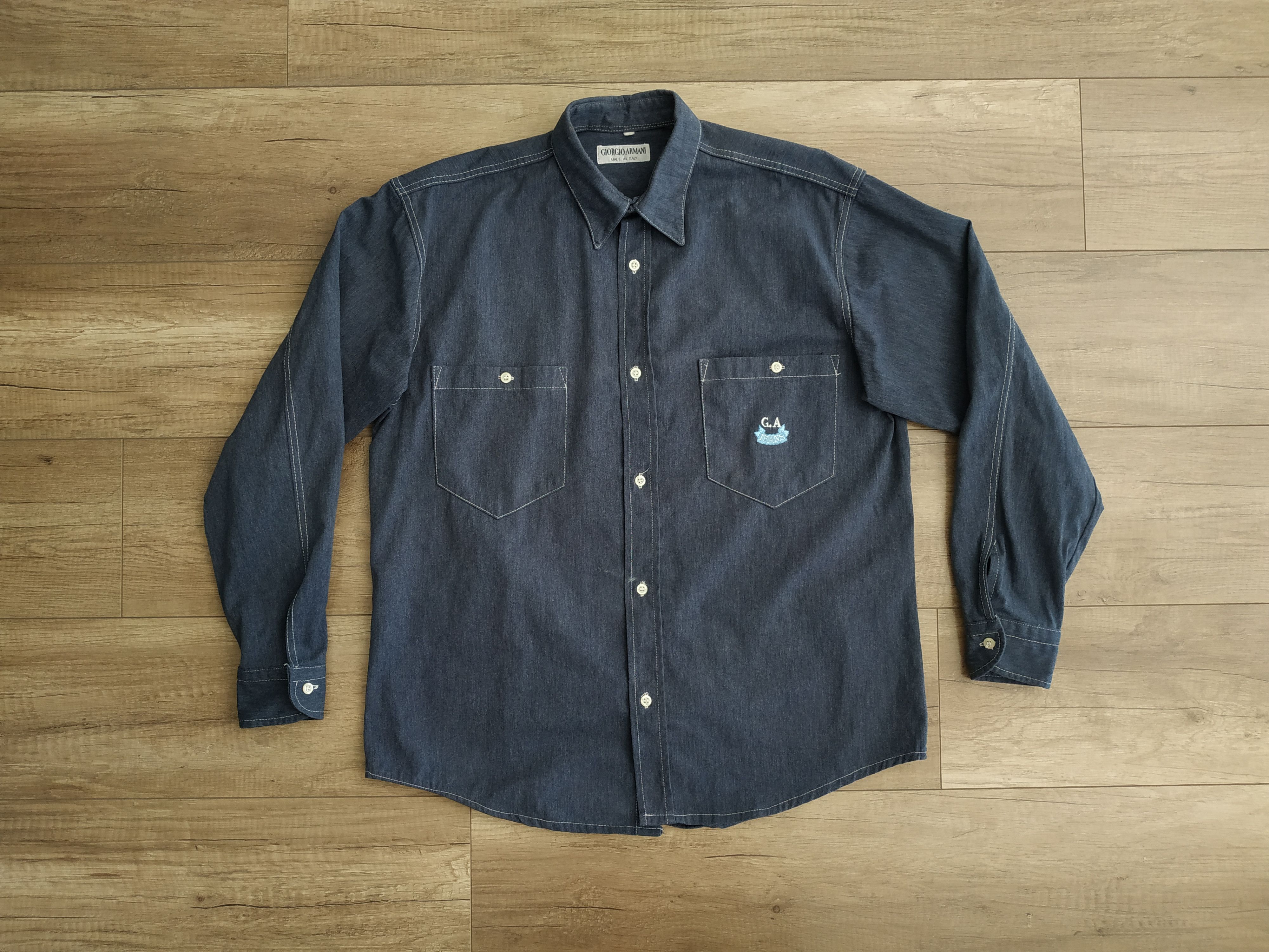Giorgio Armani Armani Men's Vintage 80's Denim Button Up Shirt, s. LARGE Size US L / EU 52-54 / 3 - 2 Thumbnail