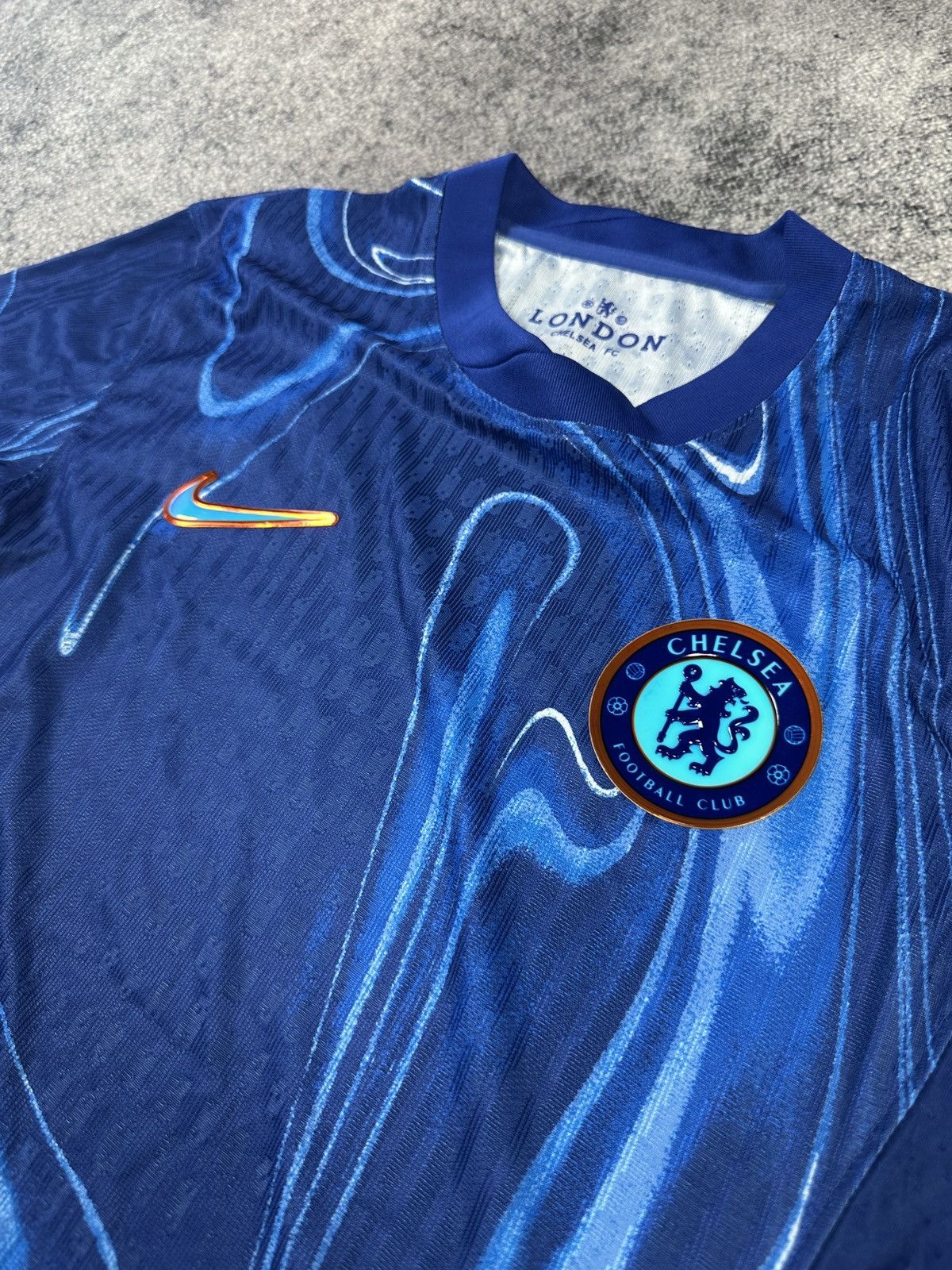 Nike Nike Chelsea Soccer Jersey Streetwear Style Rare M Drill Size US M / EU 48-50 / 2 - 5 Thumbnail
