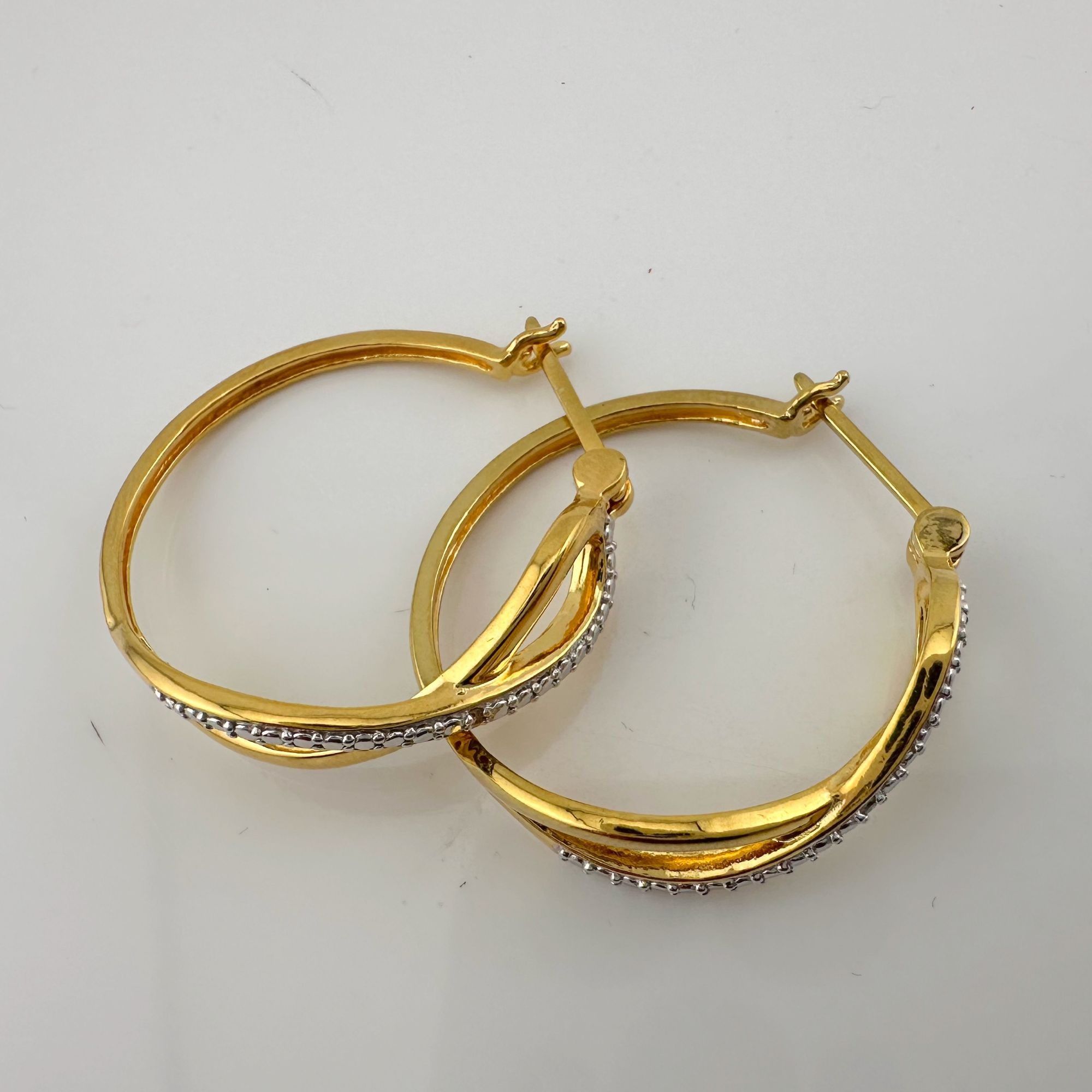 Other Beautiful Infinity Hoop Earrings Sterling 14kt Gold Overlay Size ONE SIZE - 8 Thumbnail