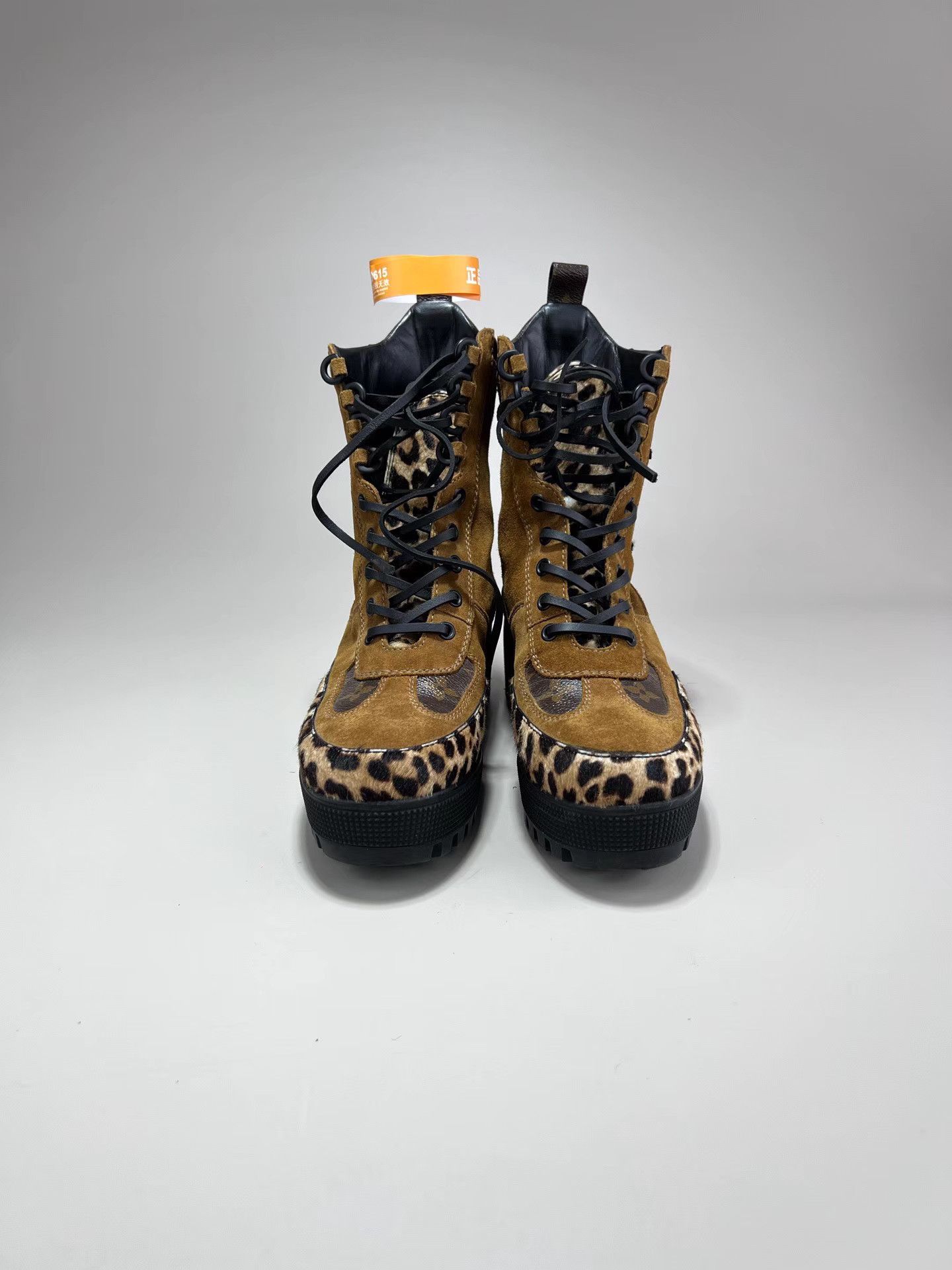 Louis Vuitton LOUIS VUITTON Brown Suede Leopard Print Martin Boots Size US 7.5 / IT 37.5 - 2 Thumbnail