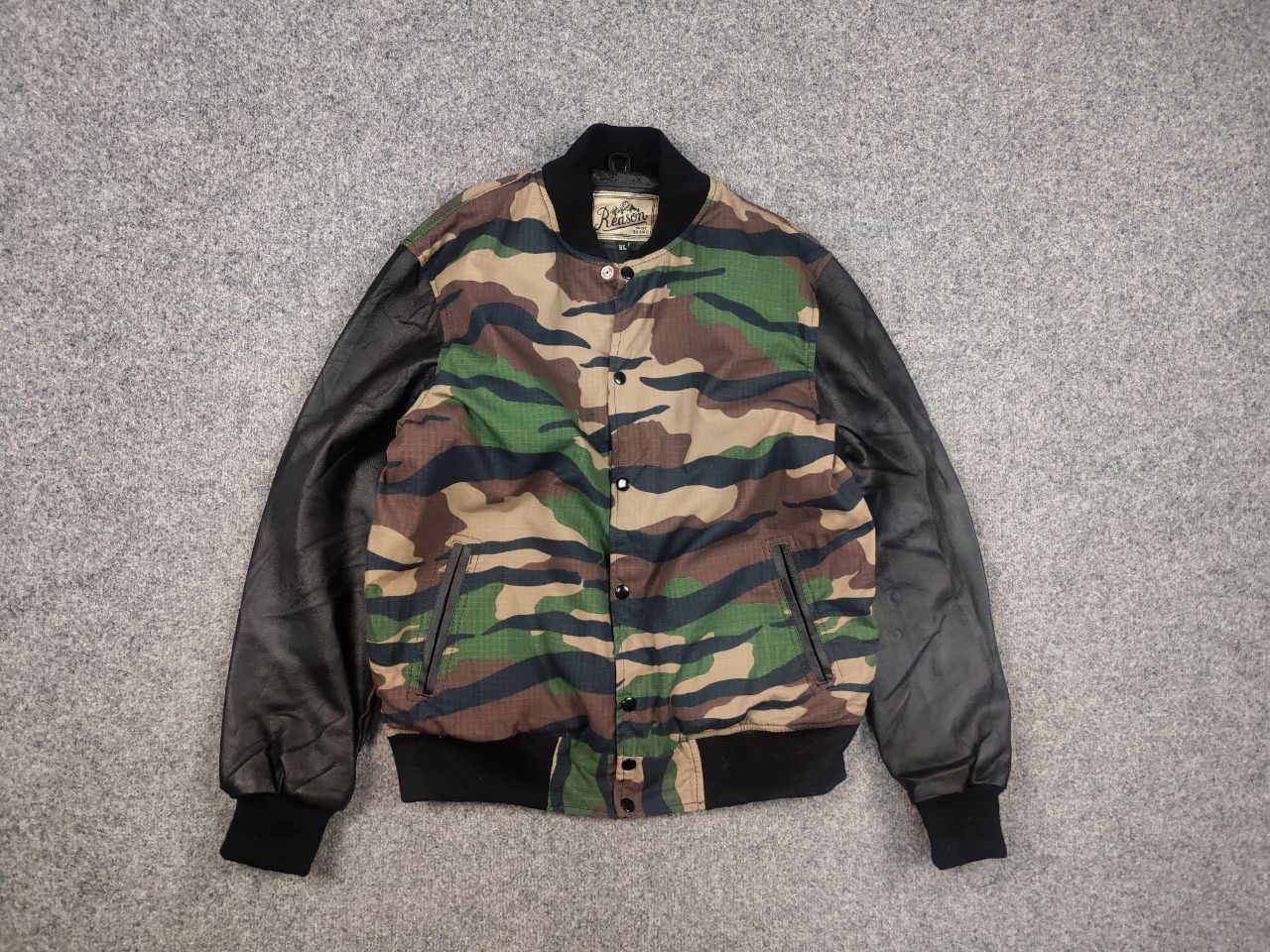 Reason Vintage Reason Varsity Camo Bomber Jacket kanye west Style Size US L / EU 52-54 / 3 - 2 Thumbnail