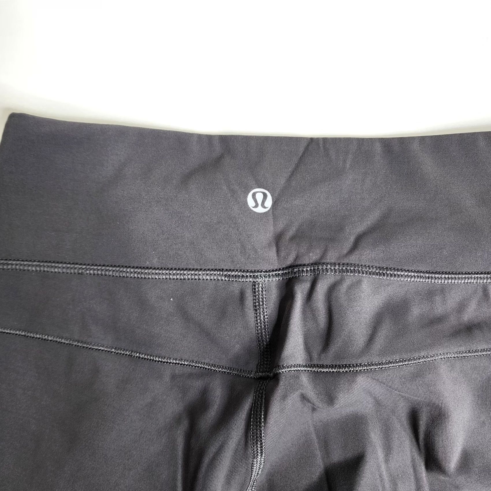Lululemon Lululemon Cropped Womens 2 Ignite Floral Patterned Leggings Women Size Inseam Size 26" / US 2 / IT 38 - 6 Thumbnail