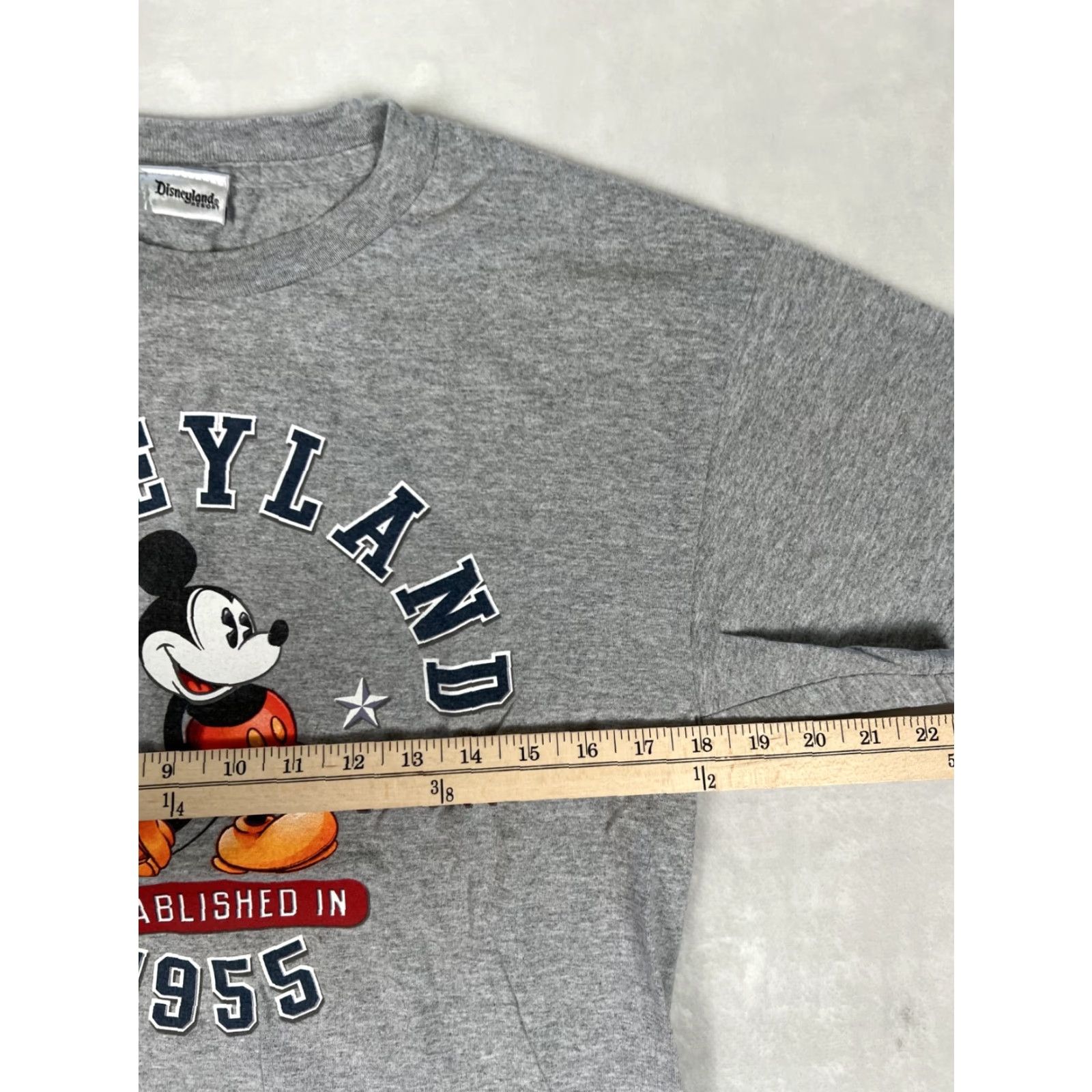 Disney VINTAGE Disney Mickey Mouse T-Shirt Unisex Adults Small Gray 90s Cartoon Retro USA Shirt Size US S / EU 44-46 / 1 - 5 Thumbnail