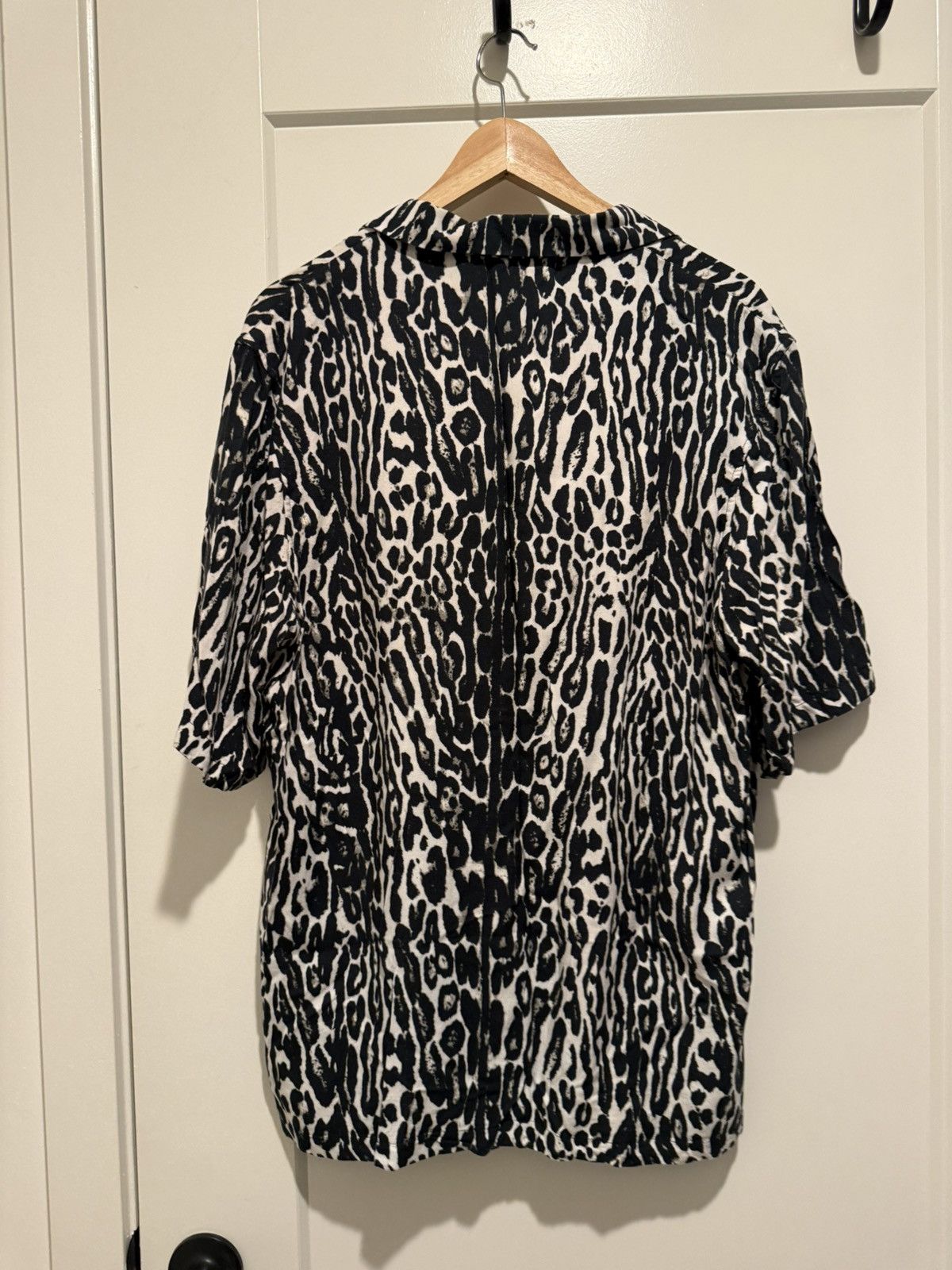 Burberry Burberry Animal Print Button Up Size US L / EU 52-54 / 3 - 2 Thumbnail