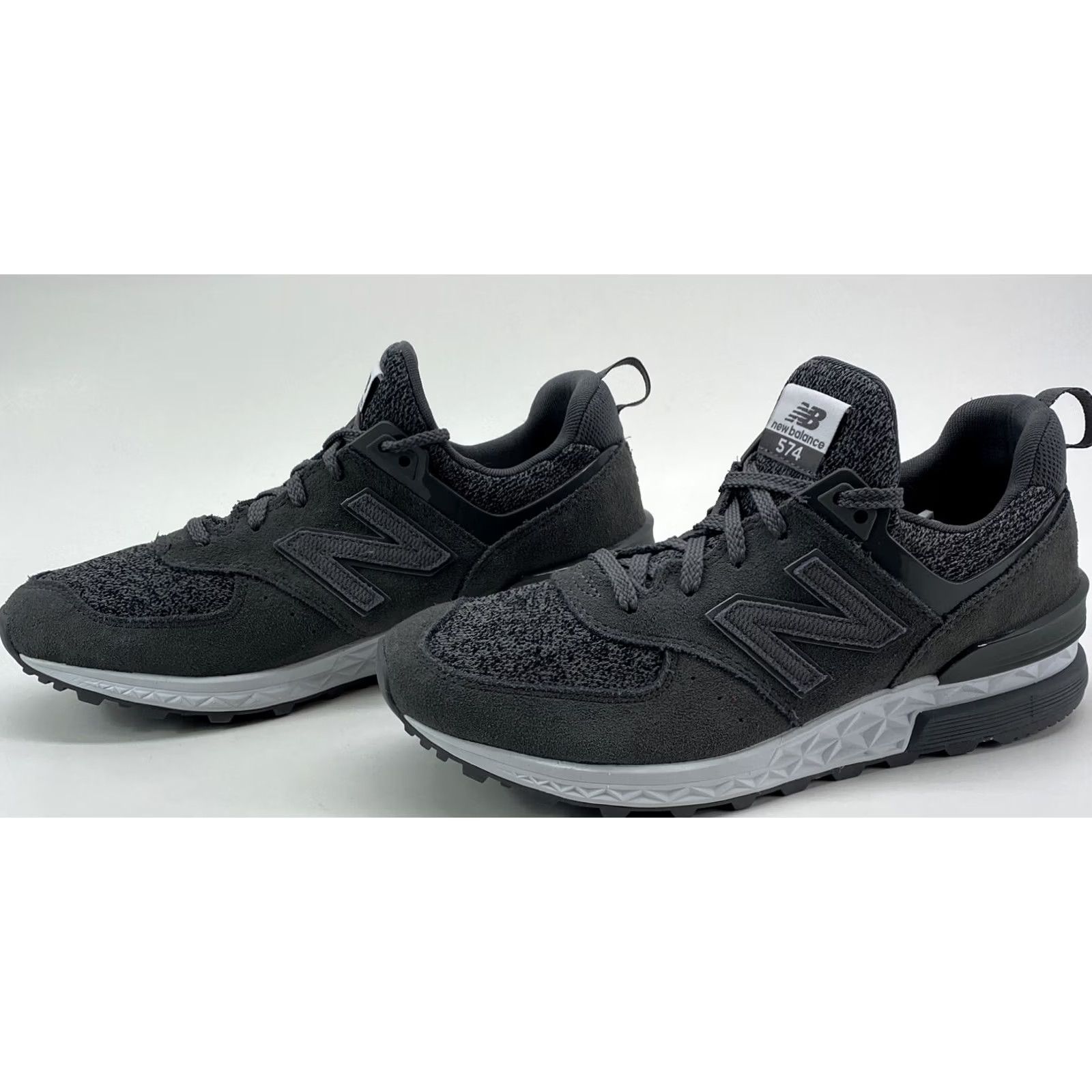 New Balance VINTAGE? no. New Balance 574 Womens Size 9.5 B Gray Suede Walking Running ws574grs NWOB Shoe Sneaker Womens Size US 10 / IT 40 - 2 Thumbnail