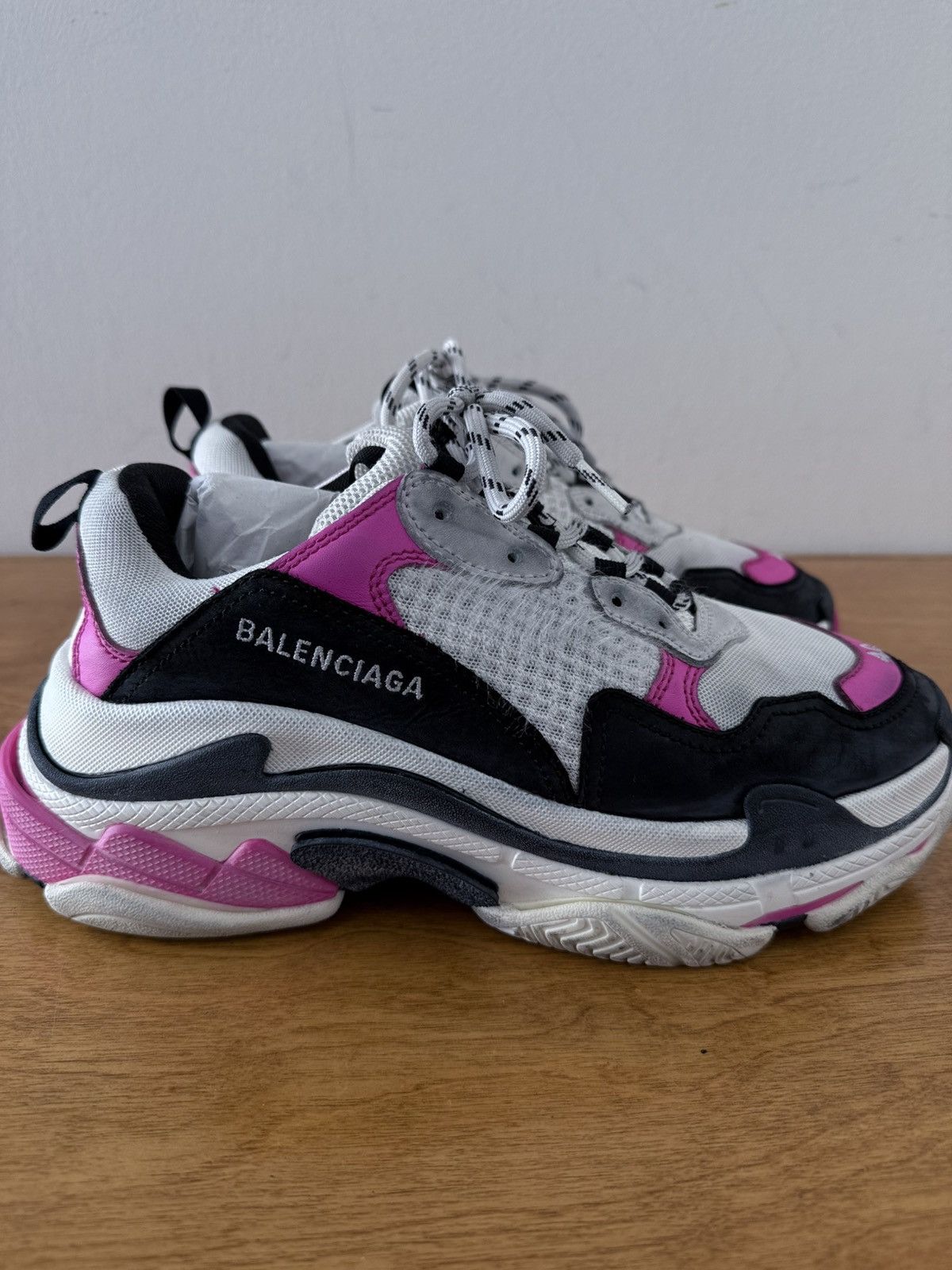 Balenciaga Balenciaga Triple S Pink Black White - EU 40 - Gently Worn Size US 10 / IT 40 - 2 Thumbnail