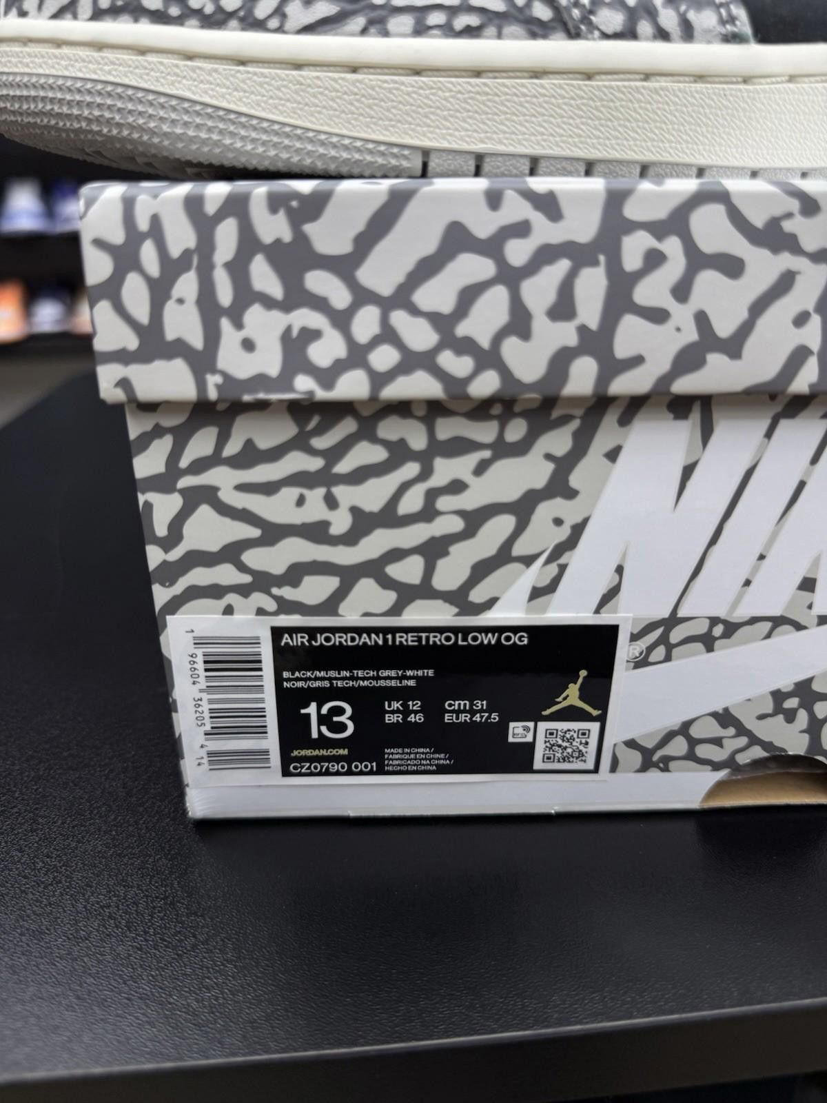 Jordan Brand Air Jordan 1 Retro OG Low Black Cement Size 13 CZ0790-001 Size US 13 / EU 46 - 7 Thumbnail