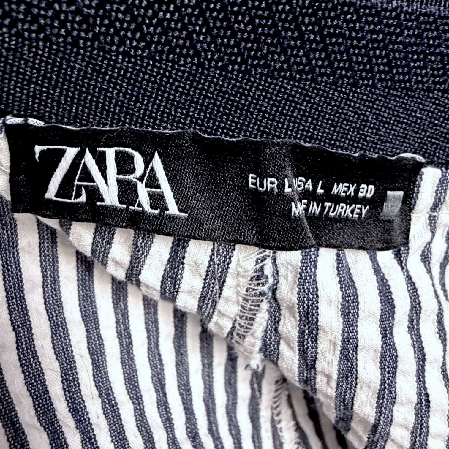 Zara Zara Womens Seersucker Blue White Striped Stretch Straight L Size 30" / US 8 / IT 44 - 6 Thumbnail
