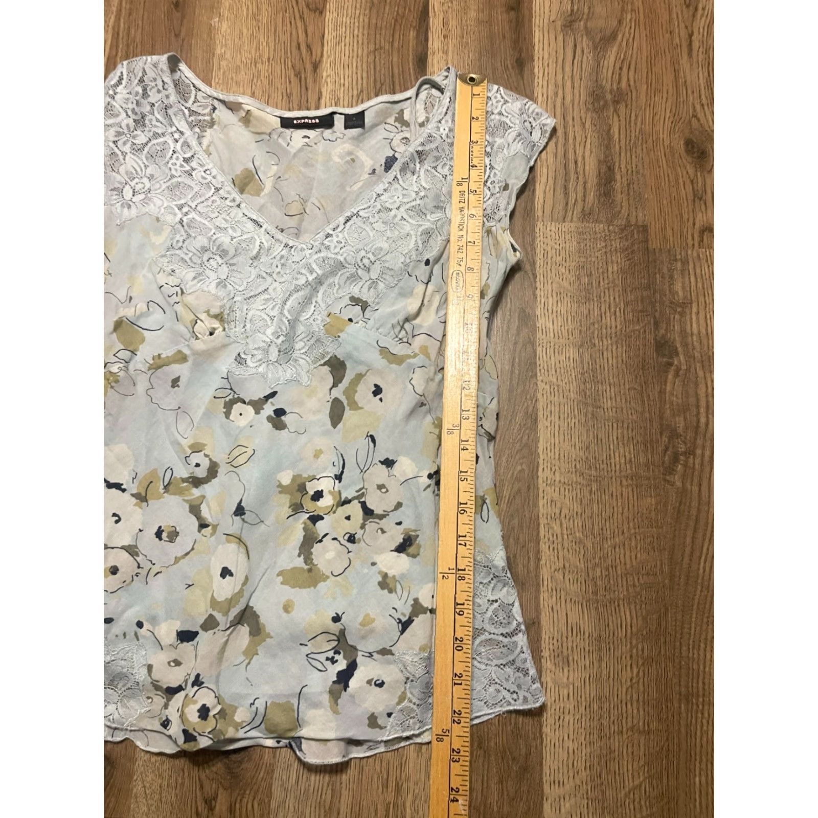 Express Express Blouse Women's 6 Lace V-neck Floral Cap Sleeve Casual Regular Fall Spring Summer Blue Brown White Black Size M / US 6-8 / IT 42-44 - 5 Thumbnail