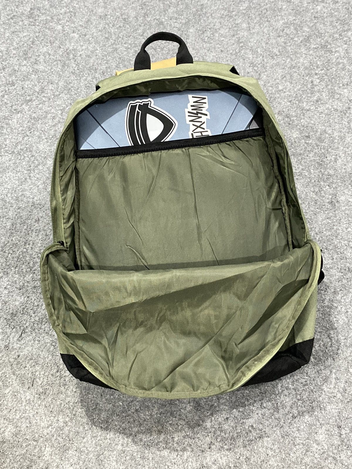 Other Backpack Mahagrid x Shoopen Khaki | Rare Items. Size ONE SIZE - 8 Thumbnail