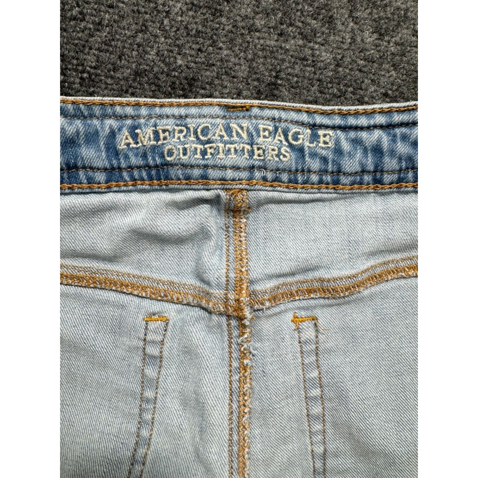 American Eagle Outfitters VINTAGE American Eagle Shorties Women's 2 Light Blue Booty Braided Waist Hi Rise Casual Denim 2010s Womens Shorts Size US 4.5 / IT 34.5 - 6 Thumbnail