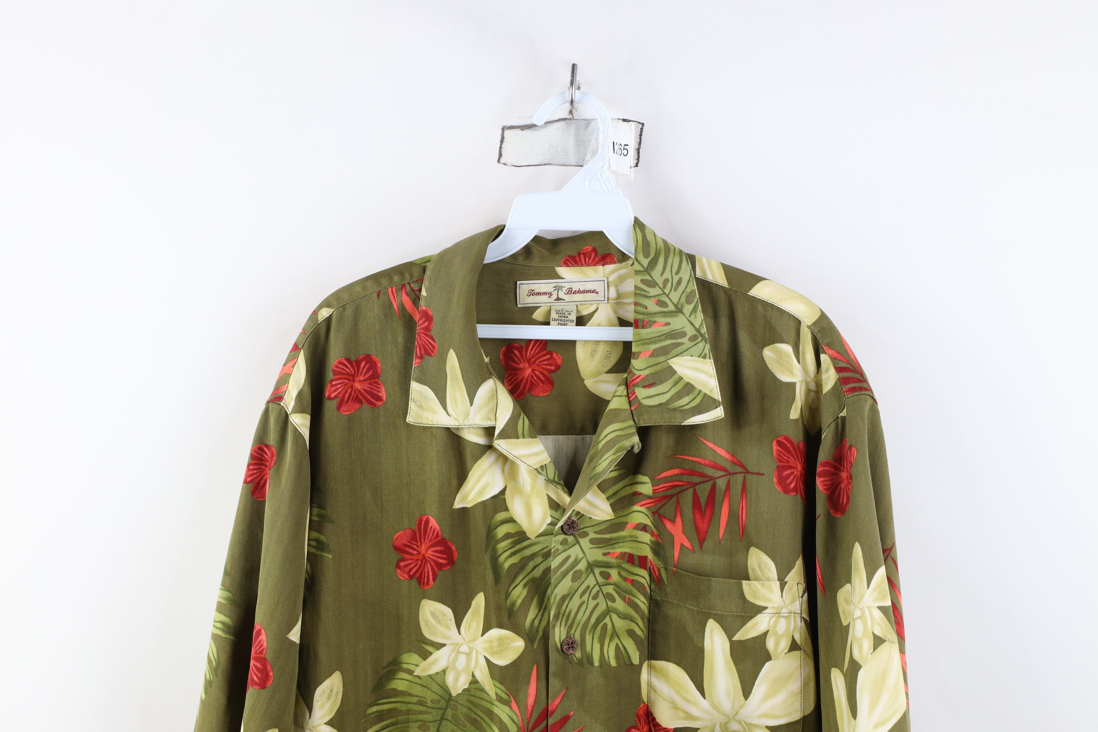 Tommy Bahama Vintage 90s Tommy Bahama Silk Looped Collar Button Shirt Size US L / EU 52-54 / 3 - 2 Thumbnail