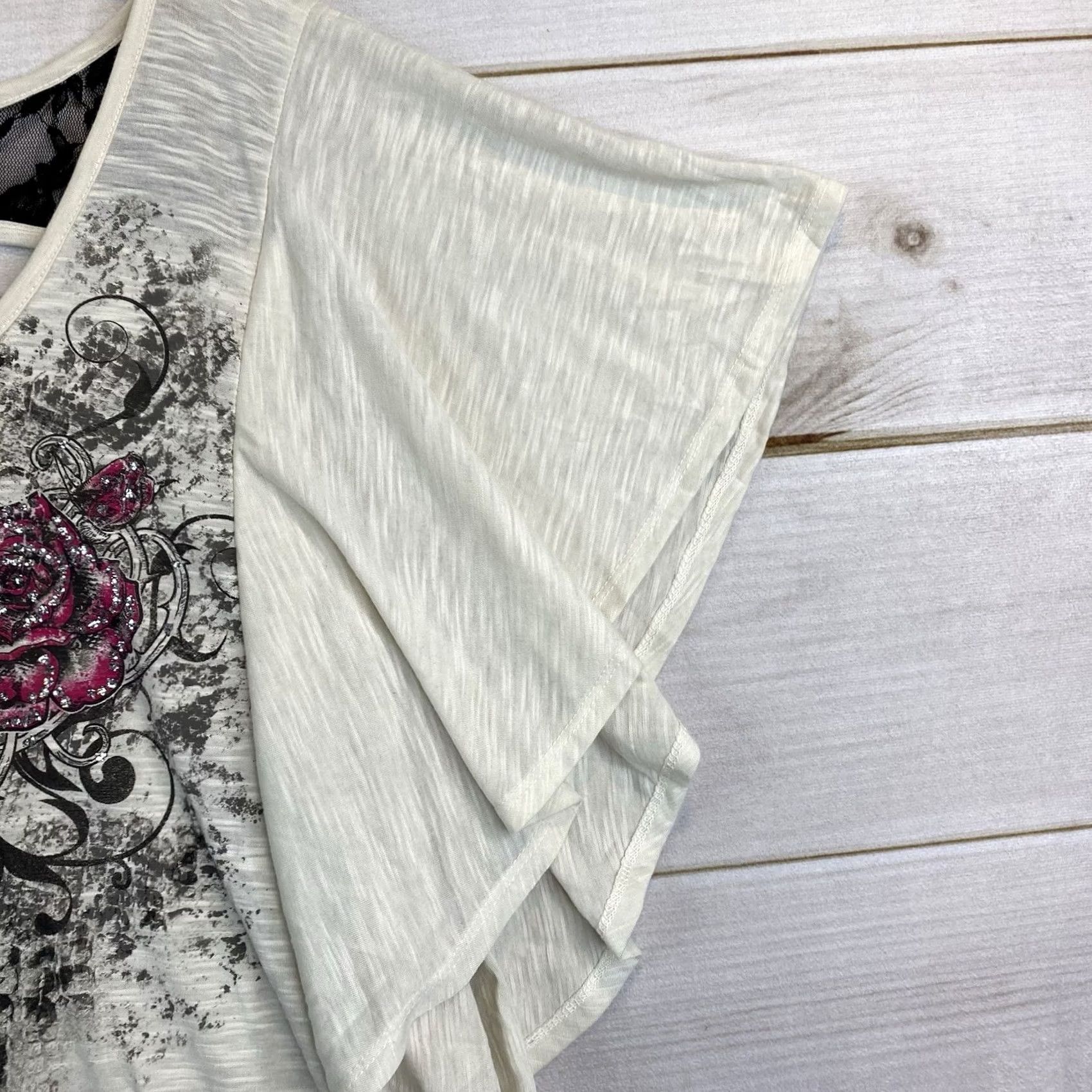 Vintage Bongo Blouse Shirt Womens 2X Floral Studded Bell Sleeve Open Back Lace Detail Sheer NWT Size XXL / US 16-18 / IT 52-54 - 4 Thumbnail