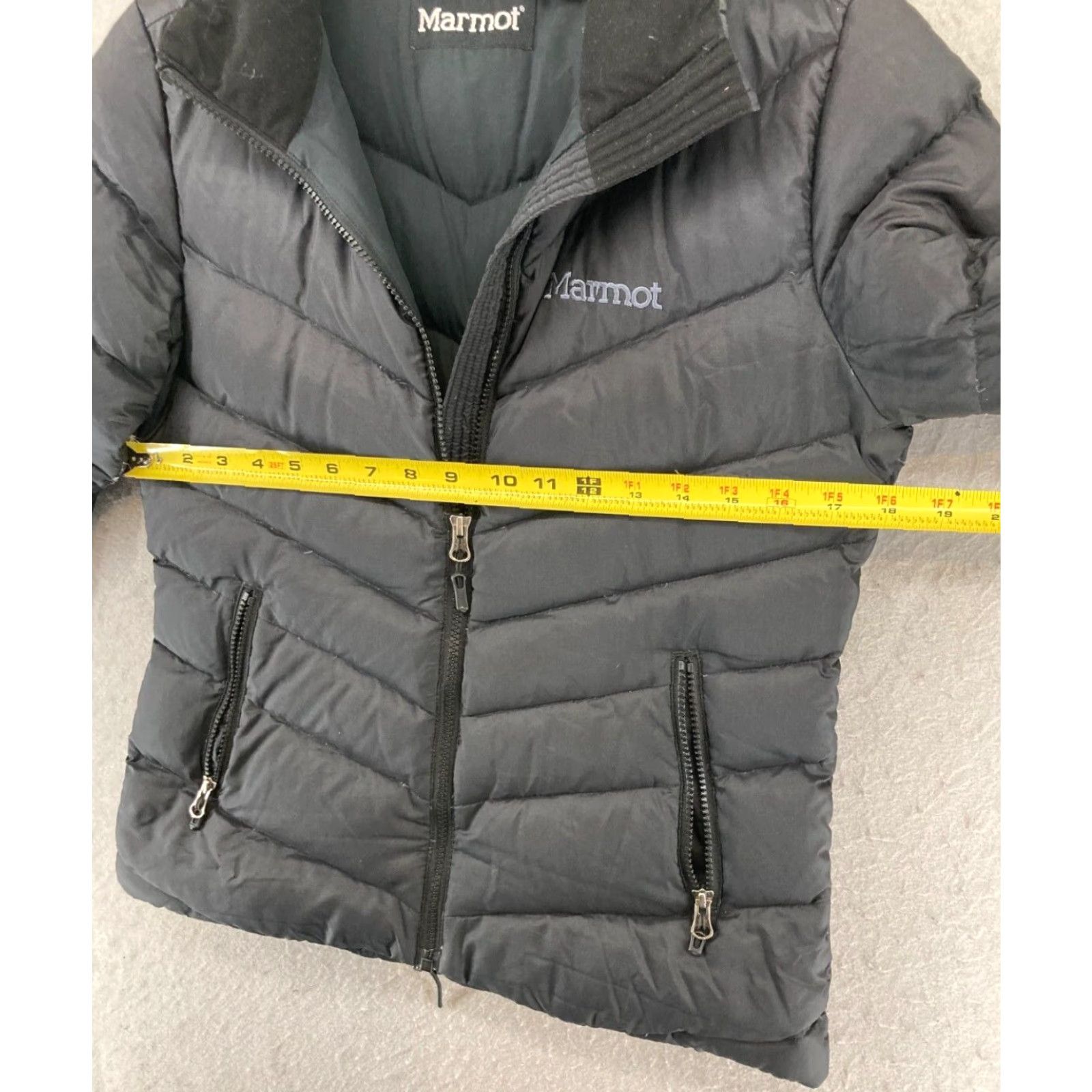 Marmot Marmot Womens Puffer Jacket XS Black Full Zip Down Filled Outdoor Size XS / US 0-2 / IT 36-38 - 2 Thumbnail