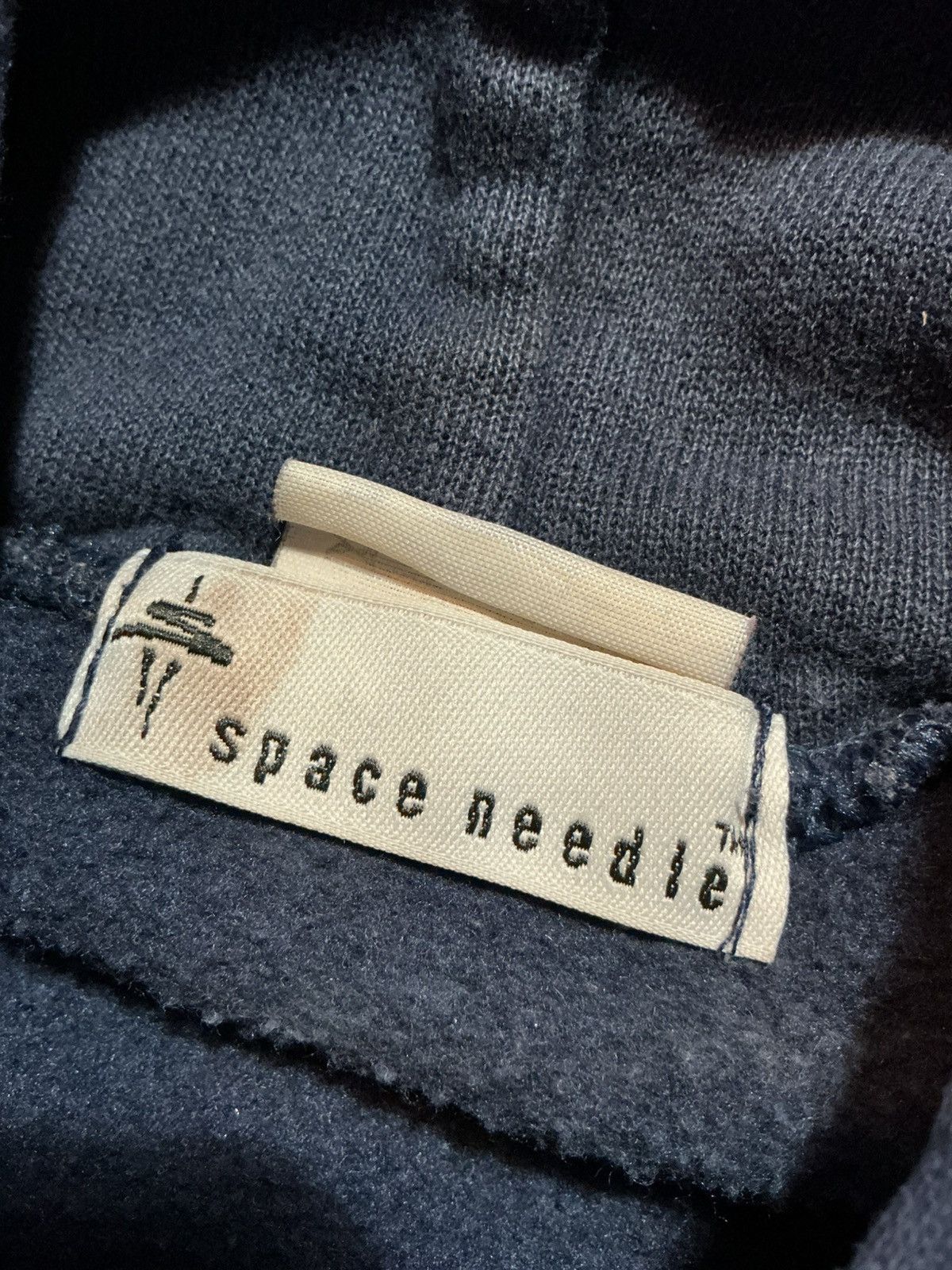 Vintage Vintage Seattle Space Needle Navy Souvenir Pullover Hoodie Size US L / EU 52-54 / 3 - 5 Thumbnail