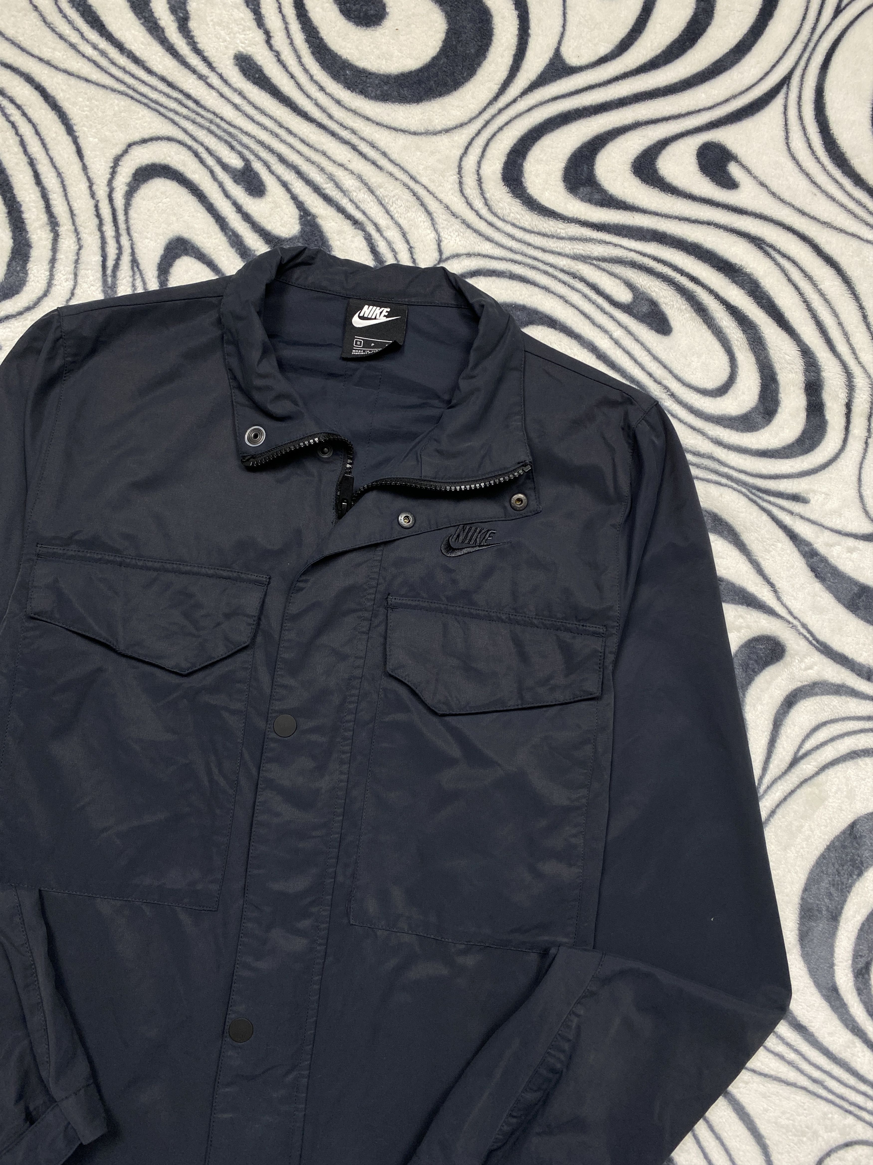 Nike Nike Mens Nylon Jacket Size US S / EU 44-46 / 1 - 2 Thumbnail