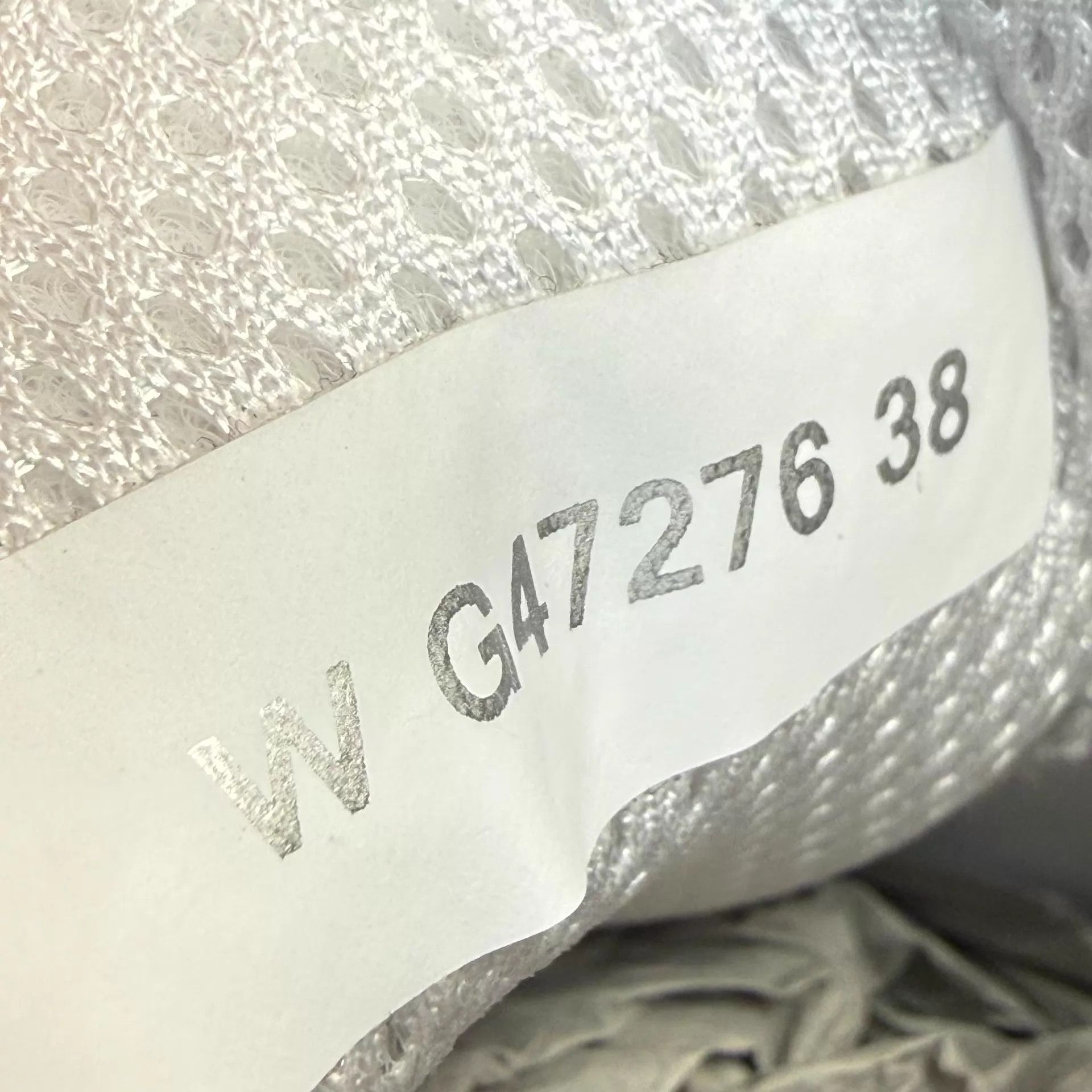 Chanel CHANEL 26S Panda Colorway Sneakers 38 Size US 7.5 / IT 37.5 - 8 Thumbnail