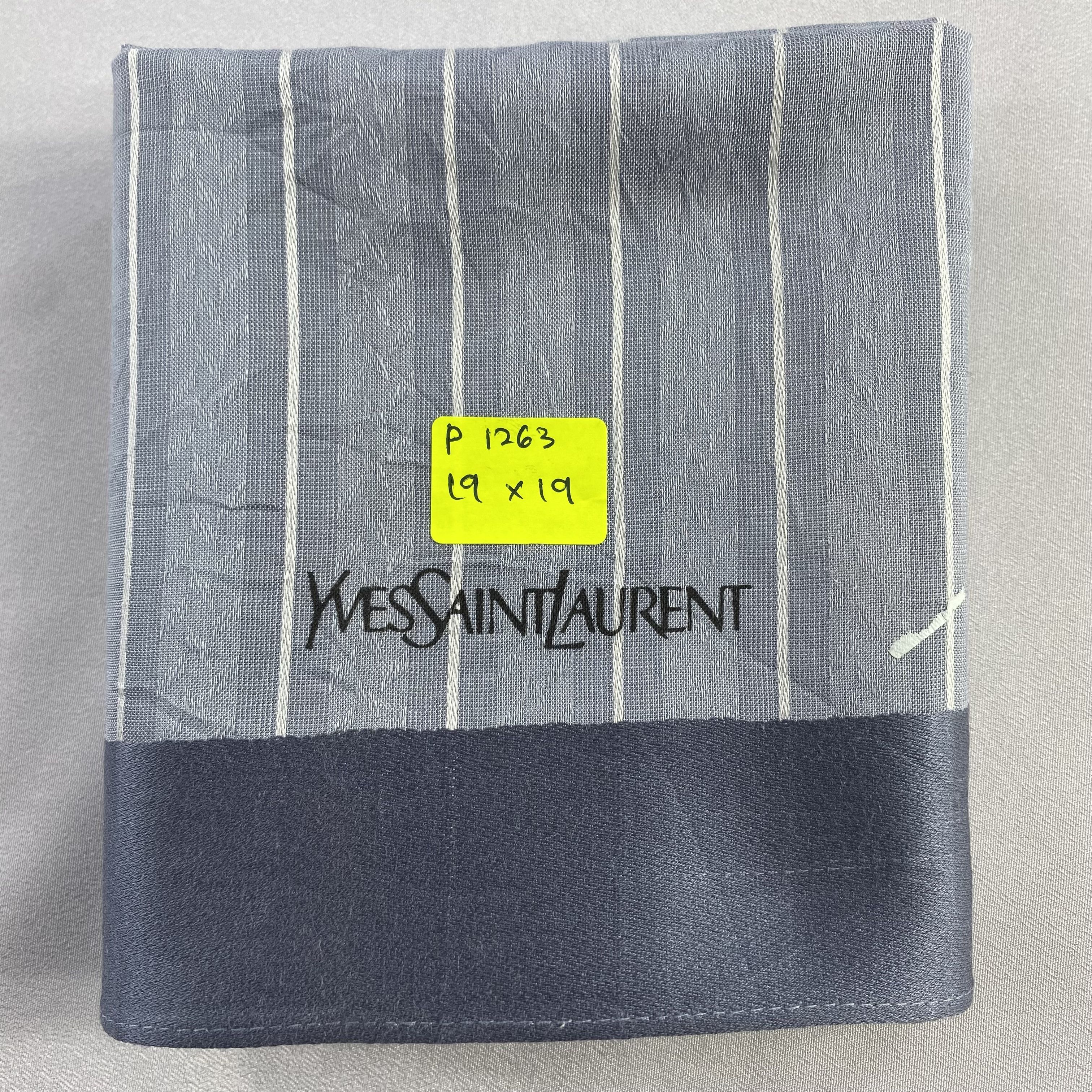 Vintage Yves Saint Laurent Handkerchief / Neckerchief-P1263 Size ONE SIZE - 5 Thumbnail