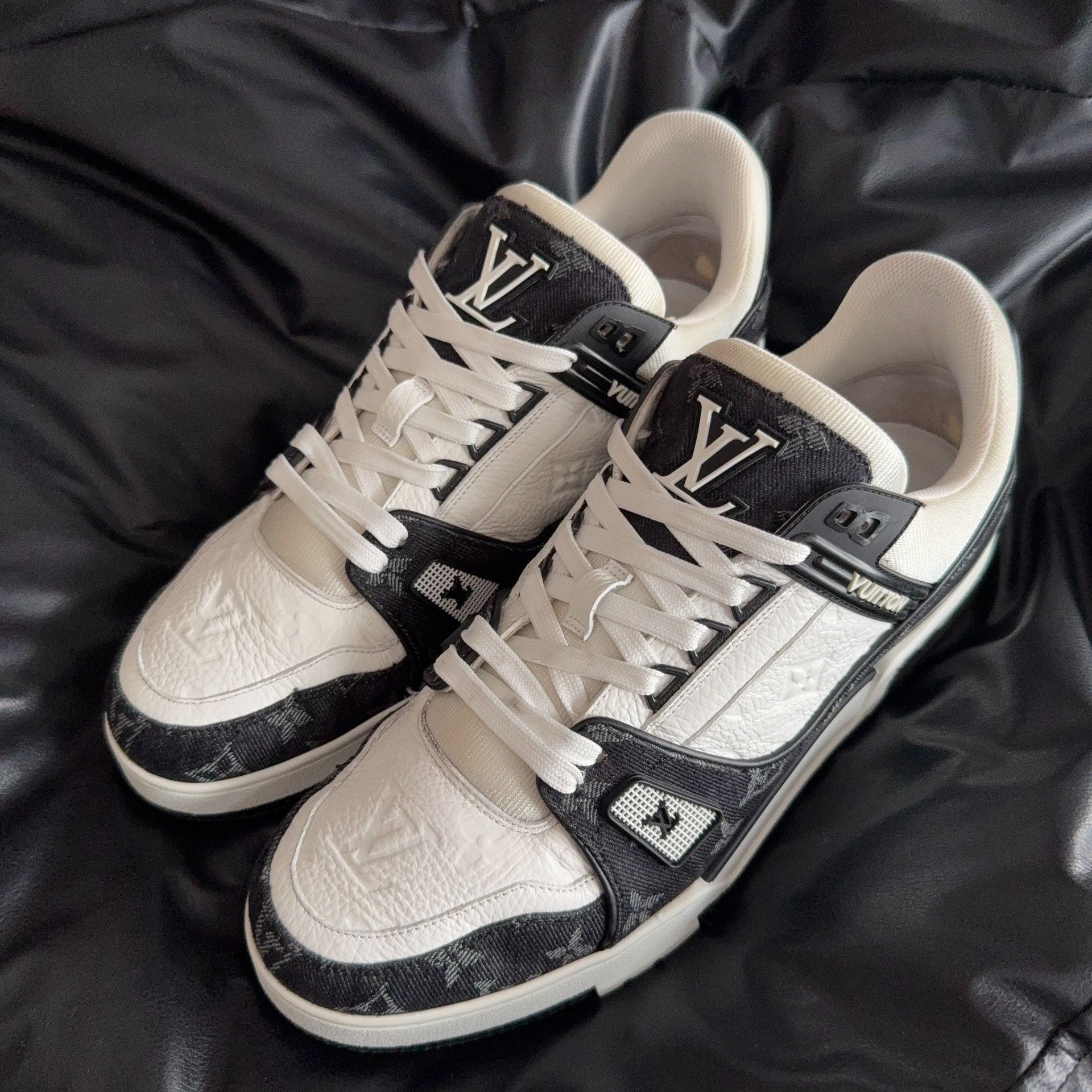 Louis Vuitton Louis Vuitton Training Denim Black Lowtop Sneakers 43.5 Men Size US 10.5 / EU 43-44 - 1 Thumbnail