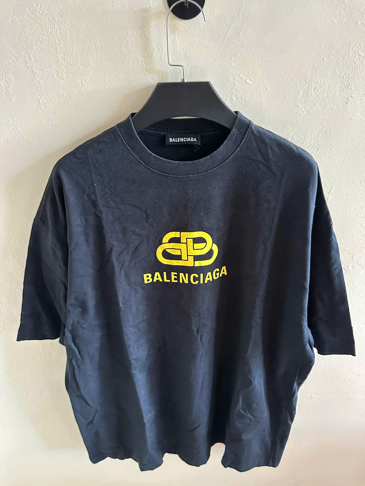 Balenciaga BALENCIAGA T SHIRT Size US L / EU 52-54 / 3 - 3 Thumbnail