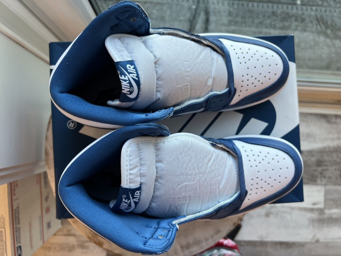 Jordan Brand × Nike Nike Air Jordan 1 High Retro OG True Blue Sz 9.5 DZ5485-410 Size US 9.5 / EU 42-43 - 2 Thumbnail