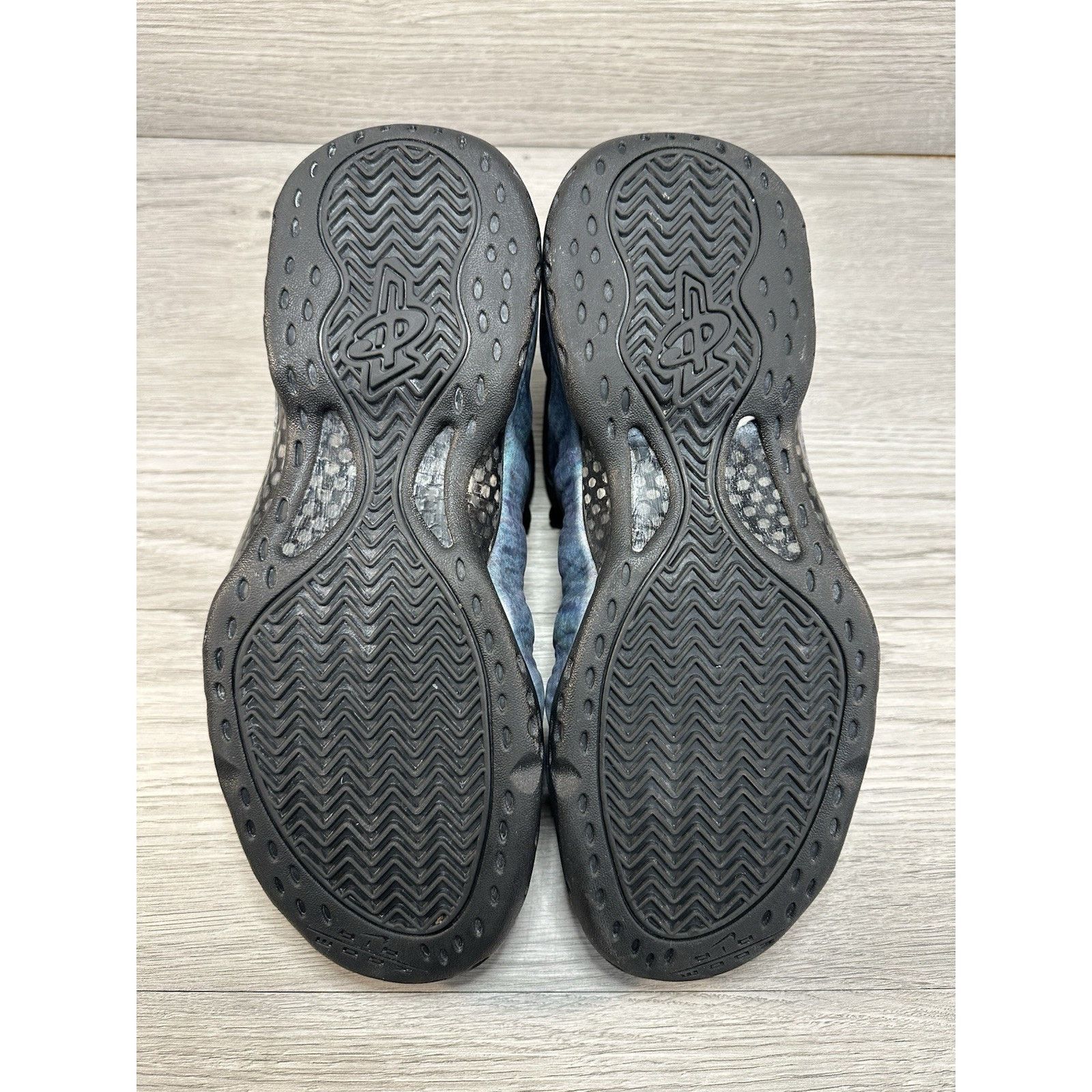 Nike Nike Air Foamposite One Premium Abalone - Size 10.5 Size US 10.5 / EU 43-44 - 6 Thumbnail