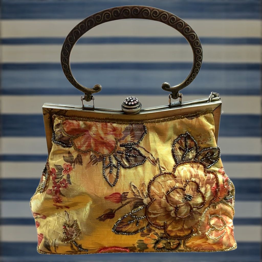 Vintage VINTAGE IN’S Beaded Metallic Floral ShoulderBag Kiss Lock Women Purse ChainStrap Gold Eveningwear Women Size ONE SIZE - 1 Thumbnail