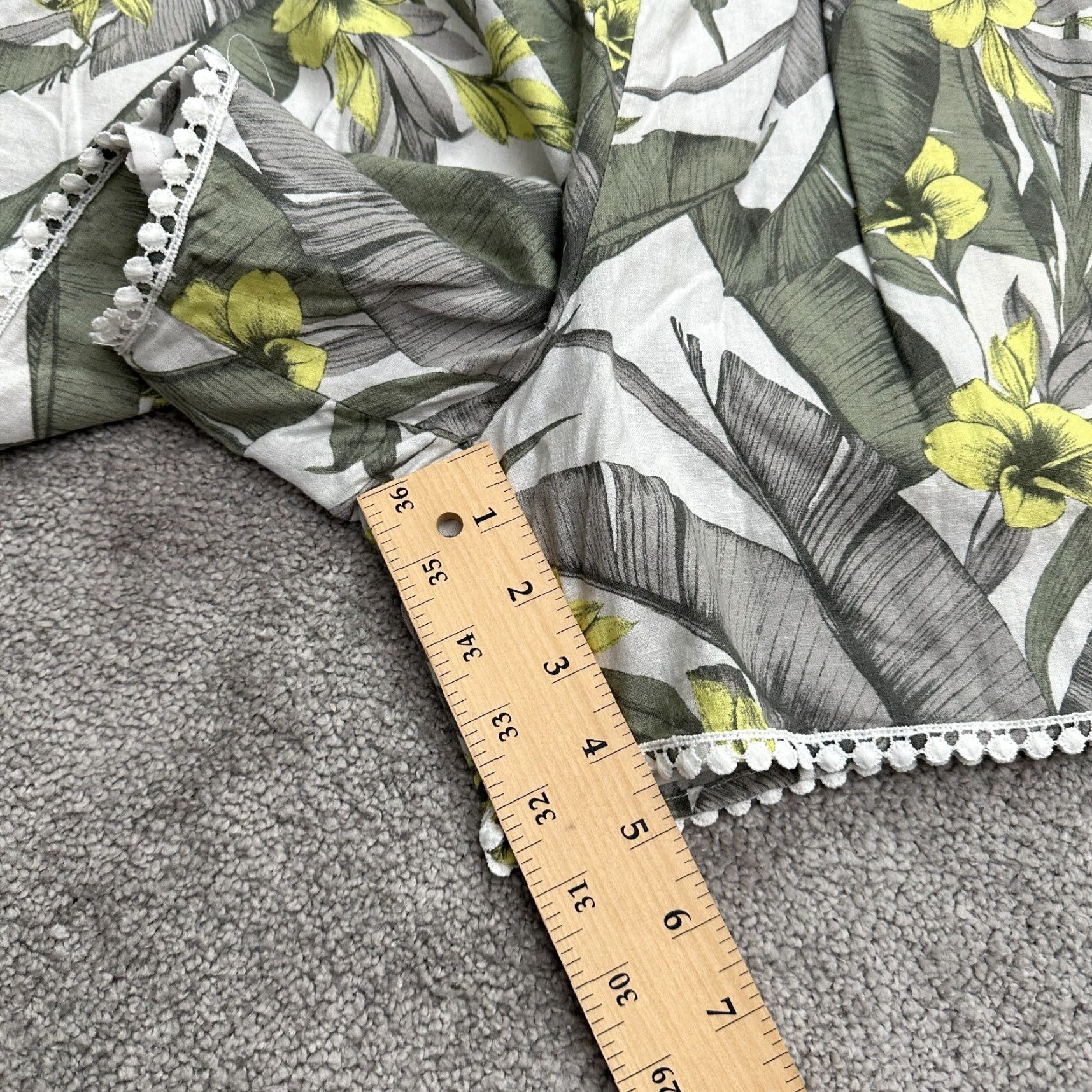Banana Republic Banana Republic Shorts Casual Floral Linen Women XL Multicolor - High Rise, Pockets, 4" Inseam Size 40" / US 18 - 7 Thumbnail